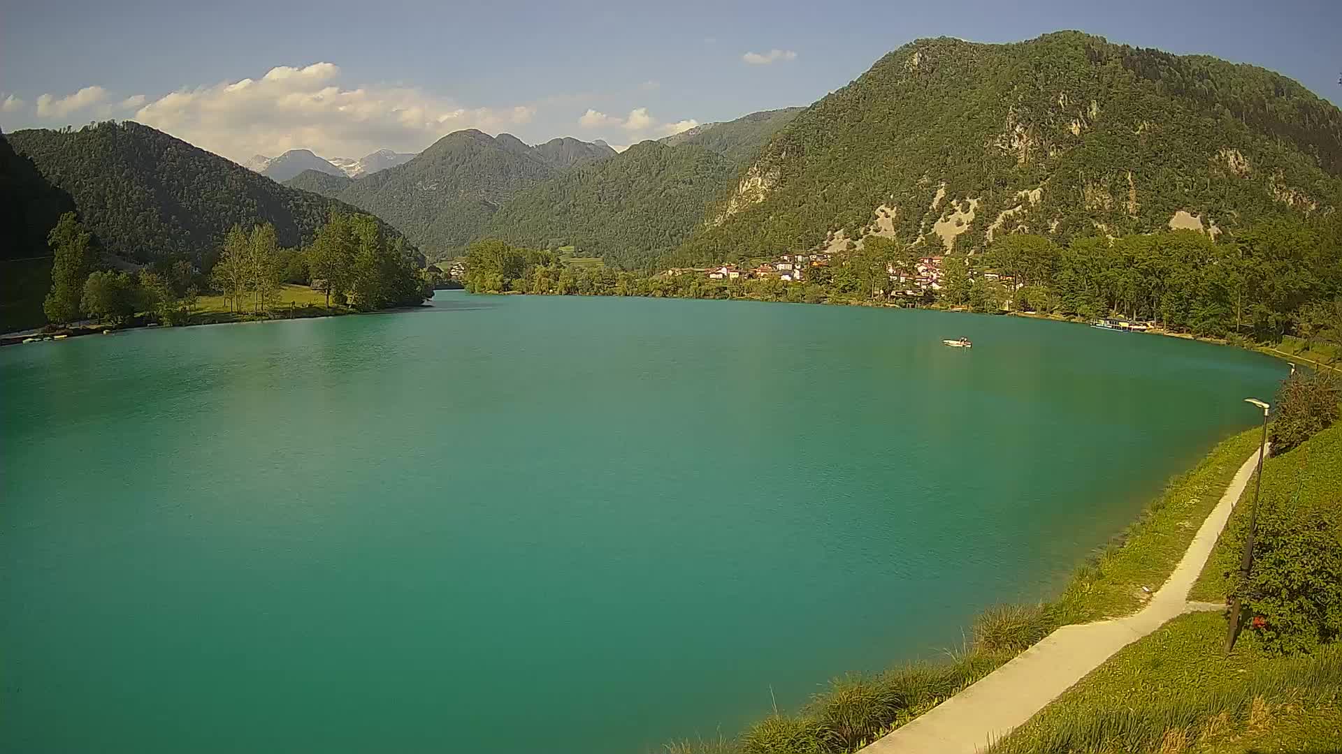 LIVE Webcam Most na Soči lake – Slovenia