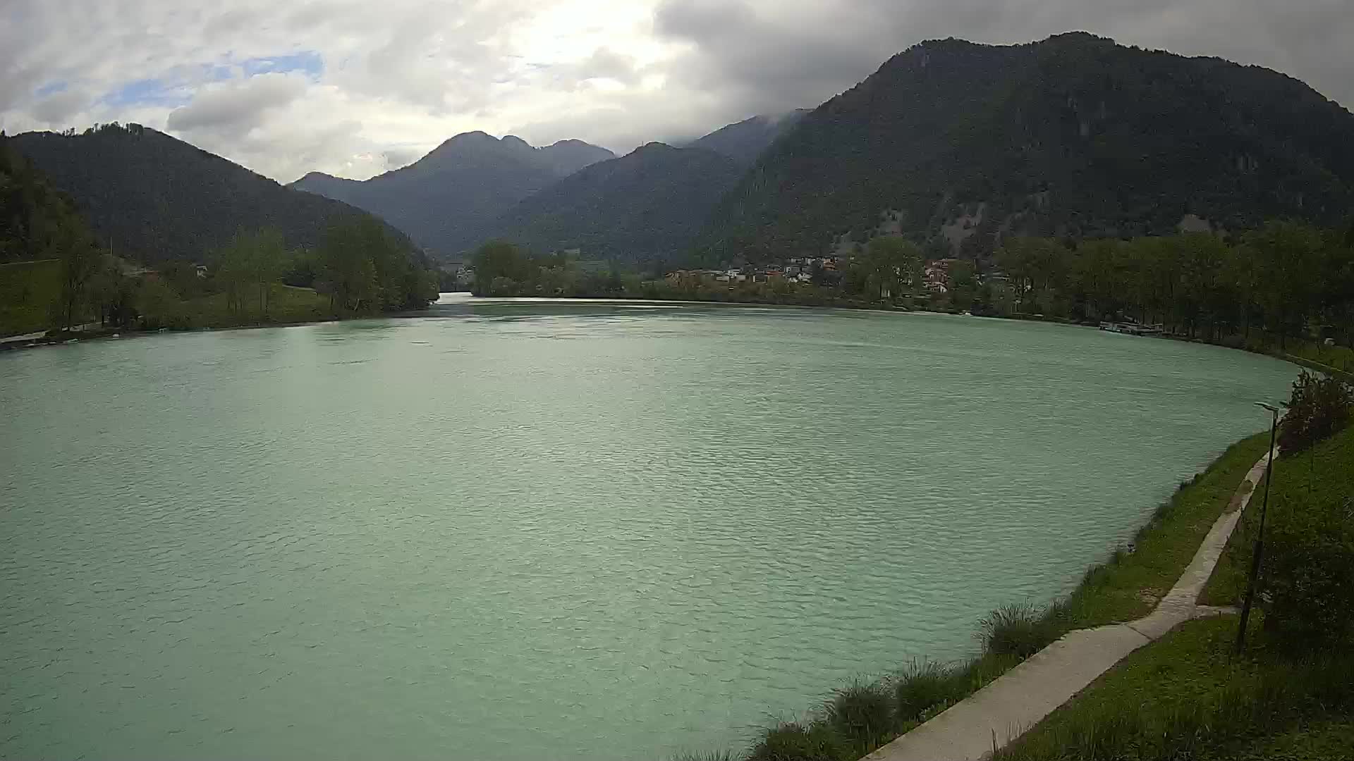 Most na Soči – Pogled na jezero