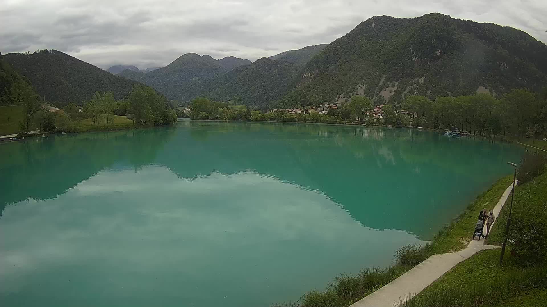 Most na Soči – Pogled na jezero