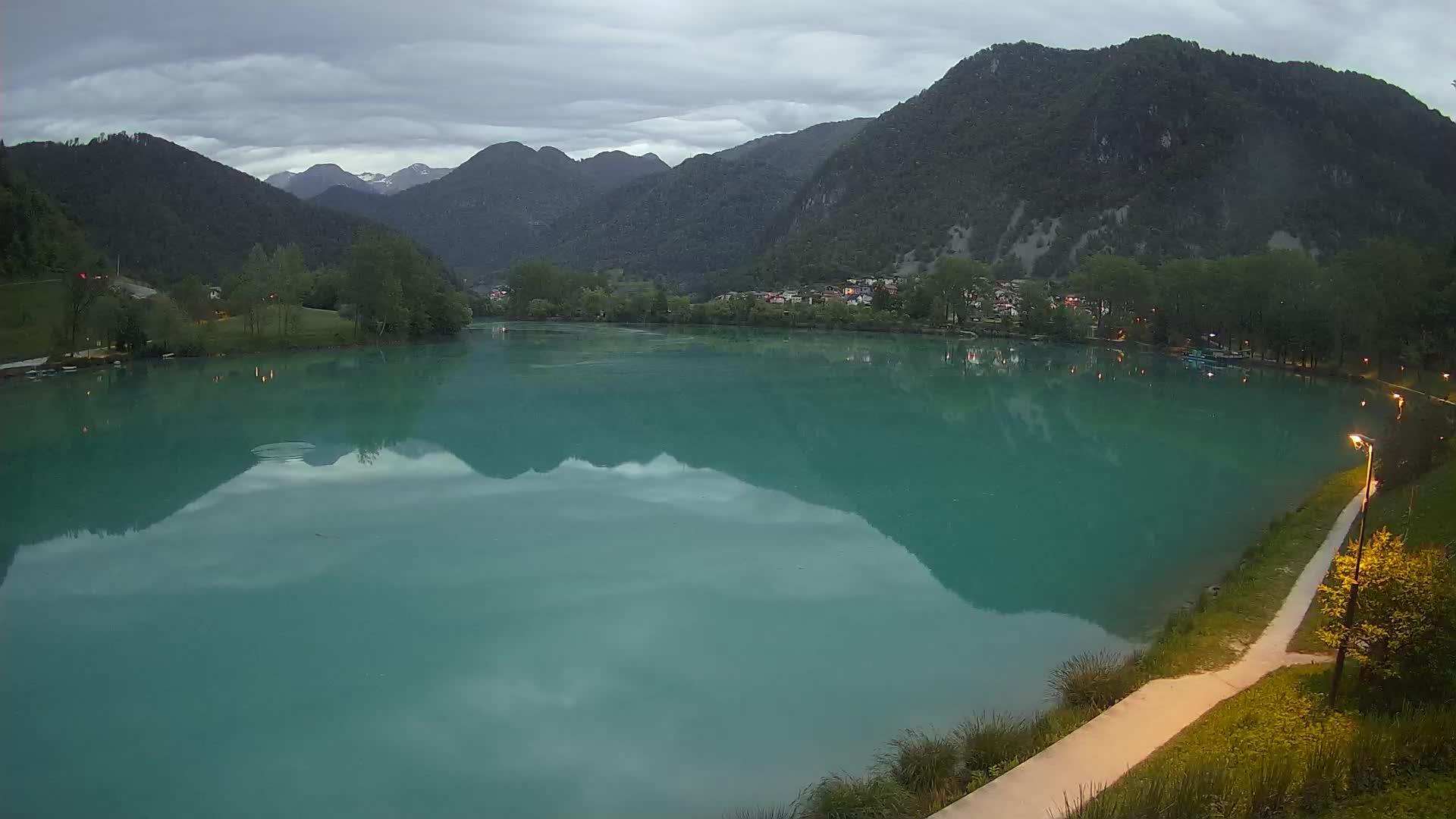 Most na Soči – Pogled na jezero