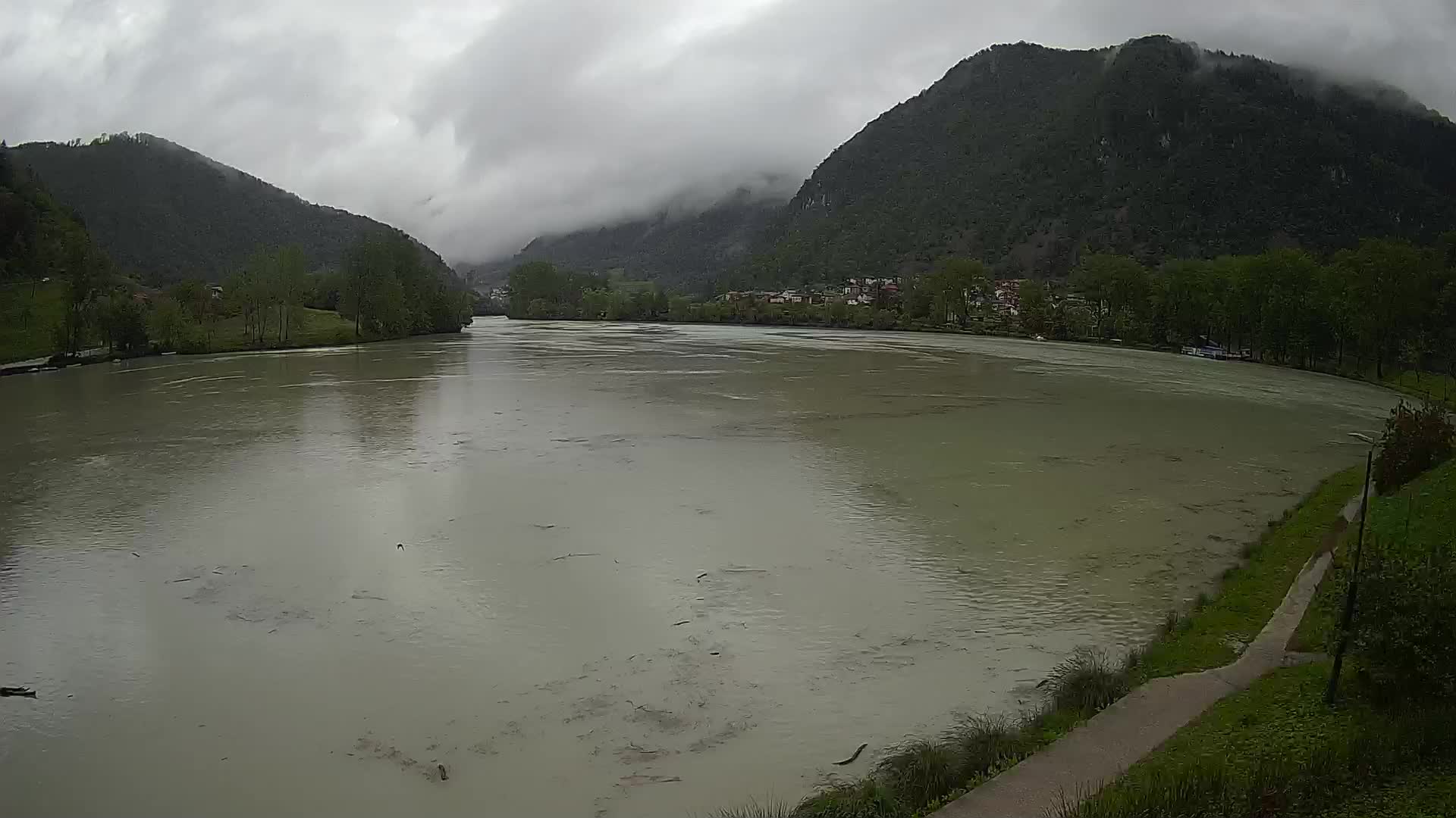 Most na Soči – Pogled na jezero
