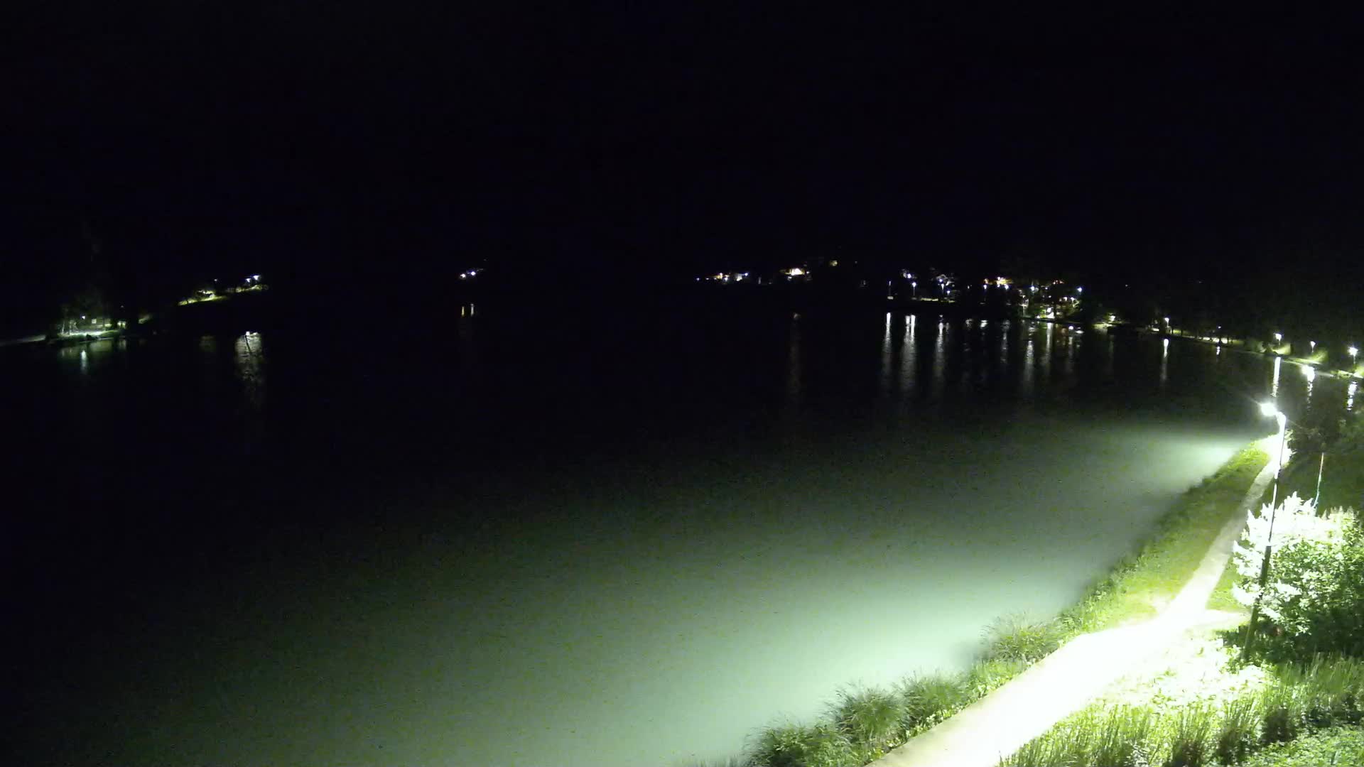 Spletna kamera Most na Soči – jezero