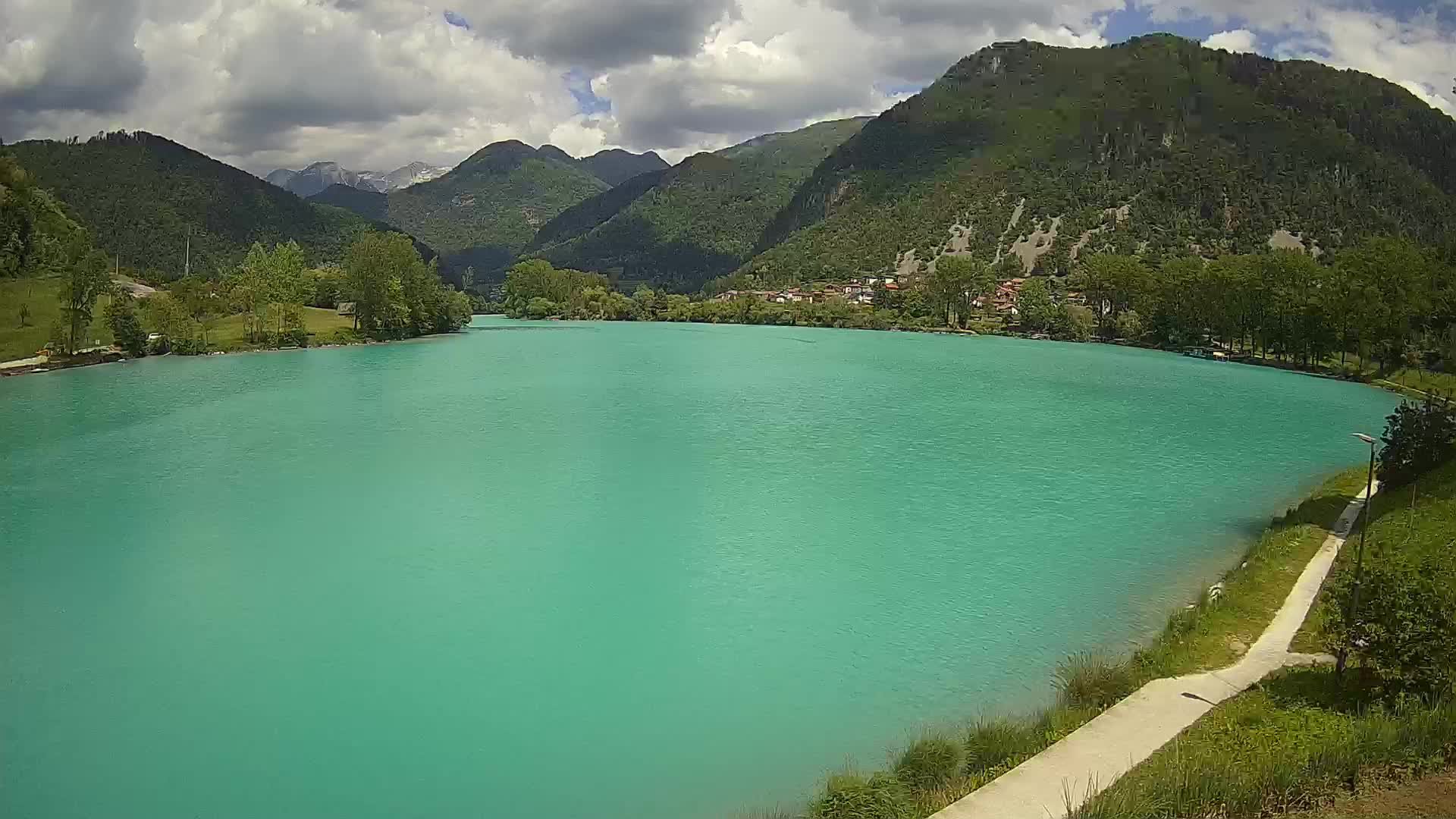 Spletna kamera Most na Soči – jezero