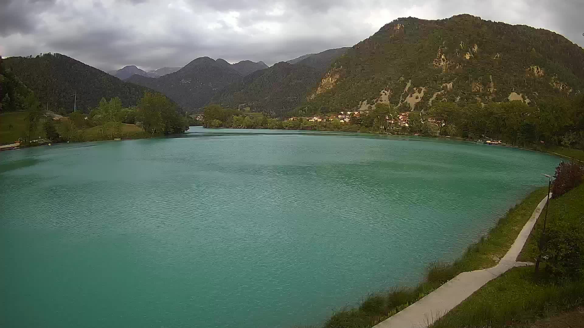 Most na Soči – Pogled na jezero