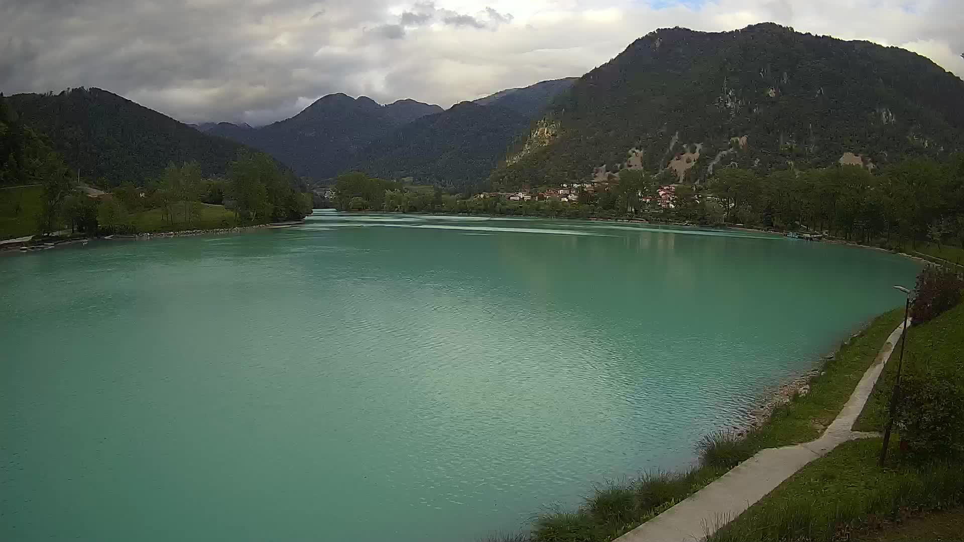 Spletna kamera Most na Soči – jezero