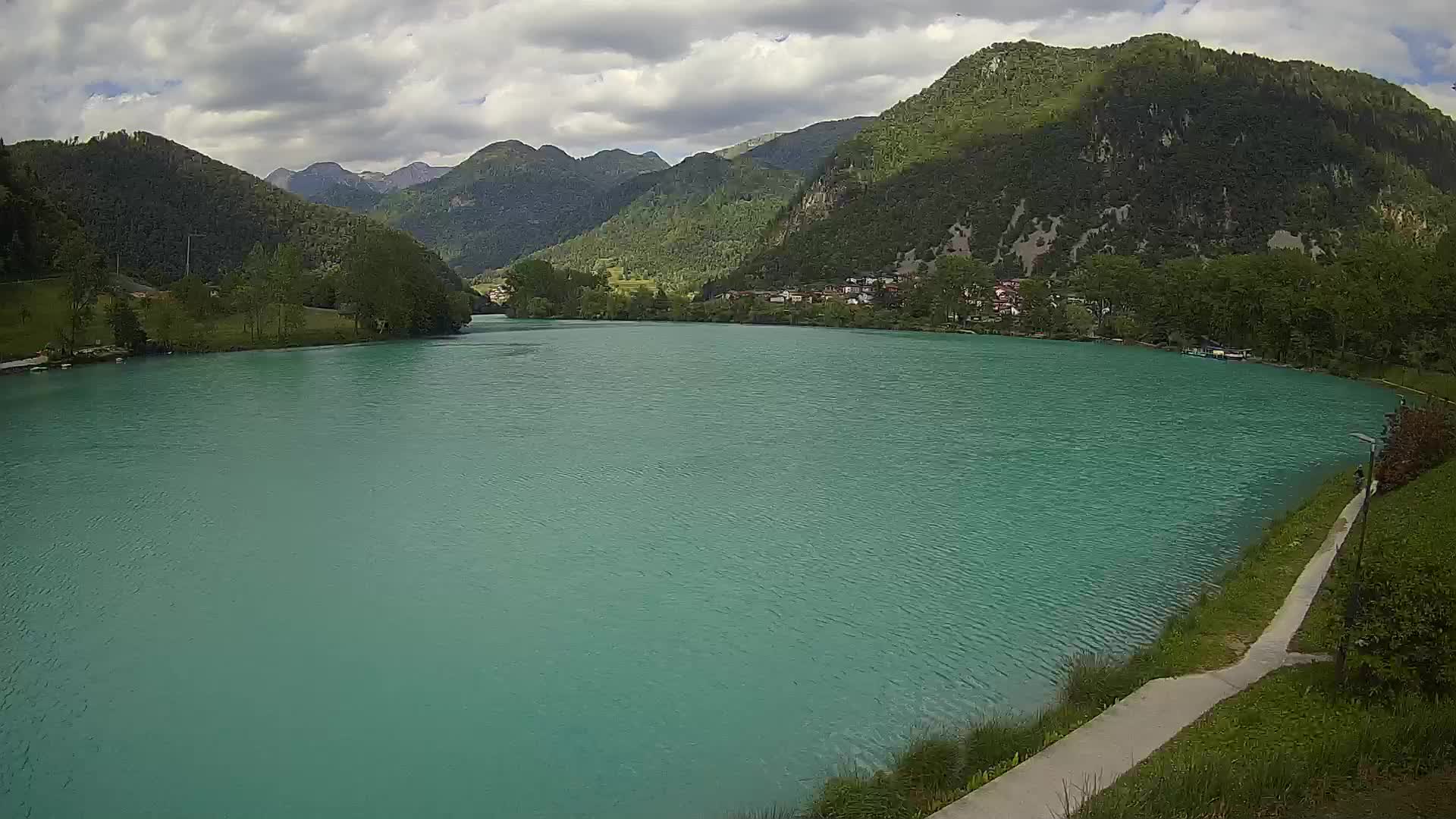 Most na Soči – Pogled na jezero
