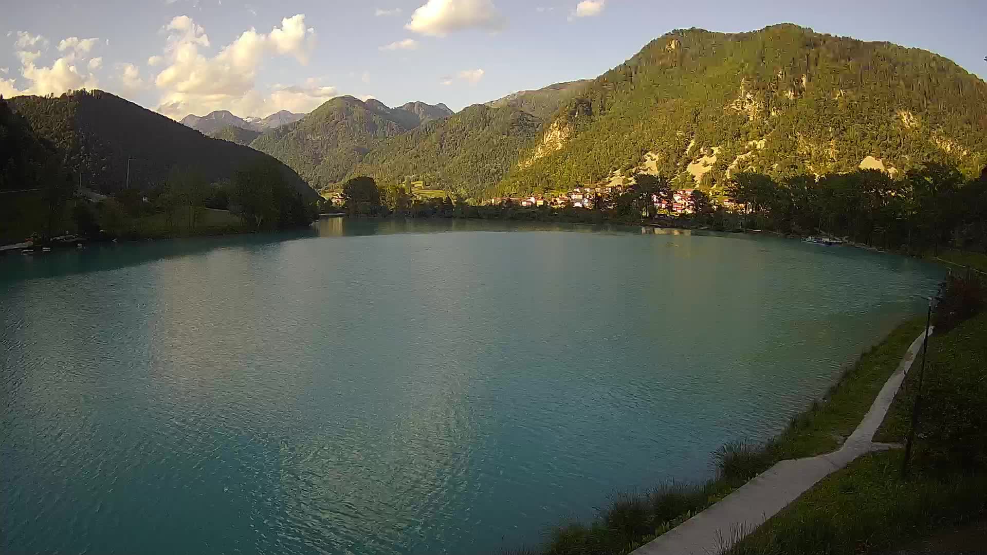 LIVE Webcam Most na Soči lake – Slovenia
