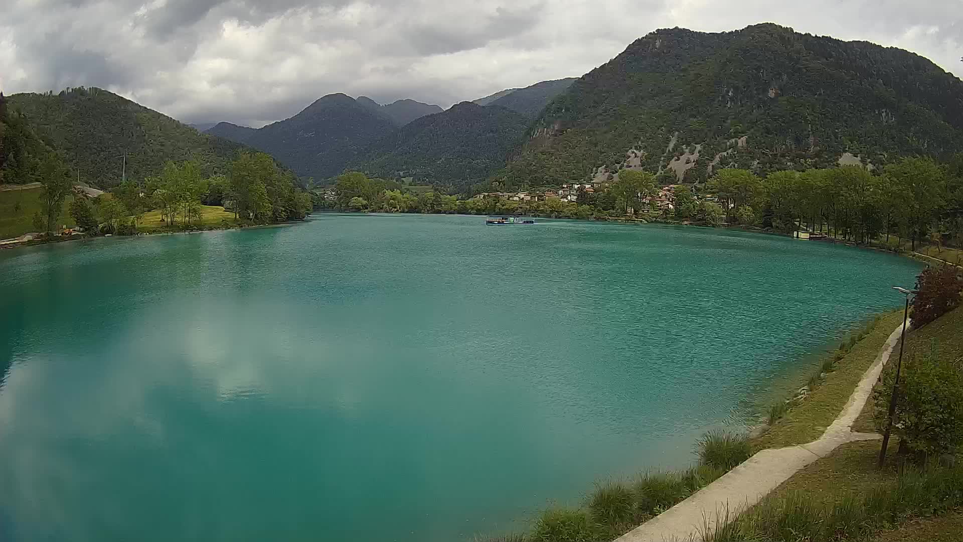 Most na Soči – Pogled na jezero