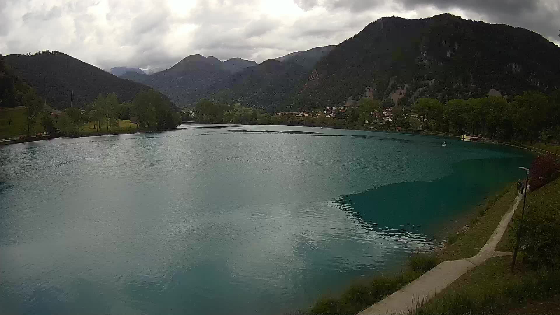 Spletna kamera Most na Soči – jezero