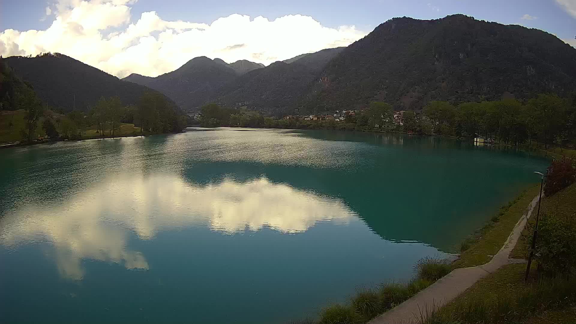 LIVE Webcam Most na Soči lake – Slovenia