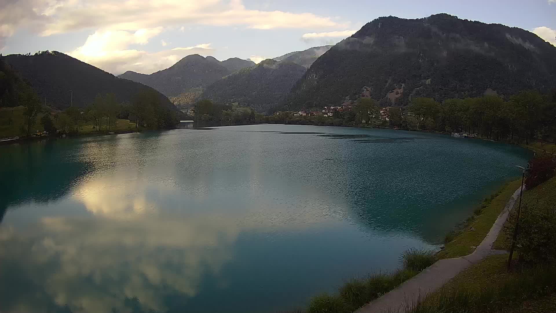 Most na Soči – Pogled na jezero