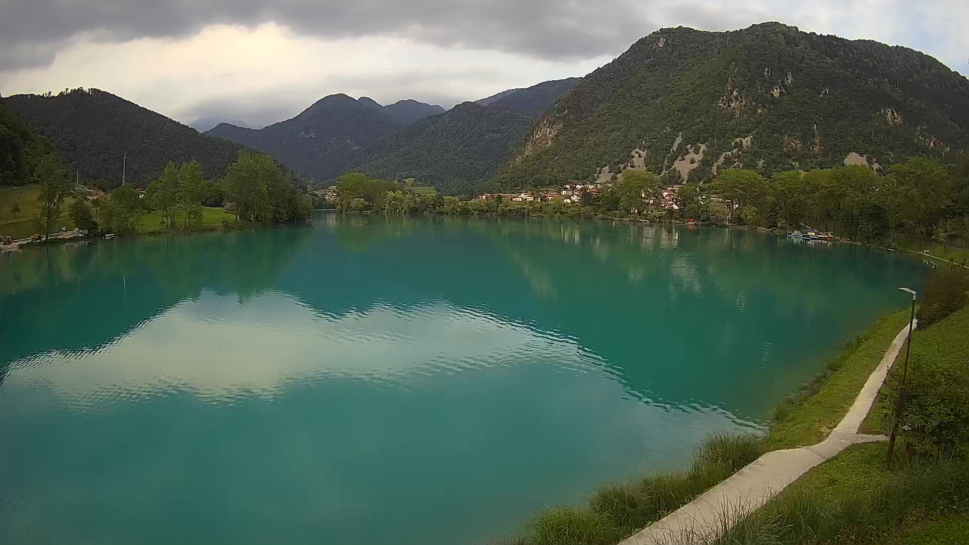 Spletna kamera Most na Soči – jezero