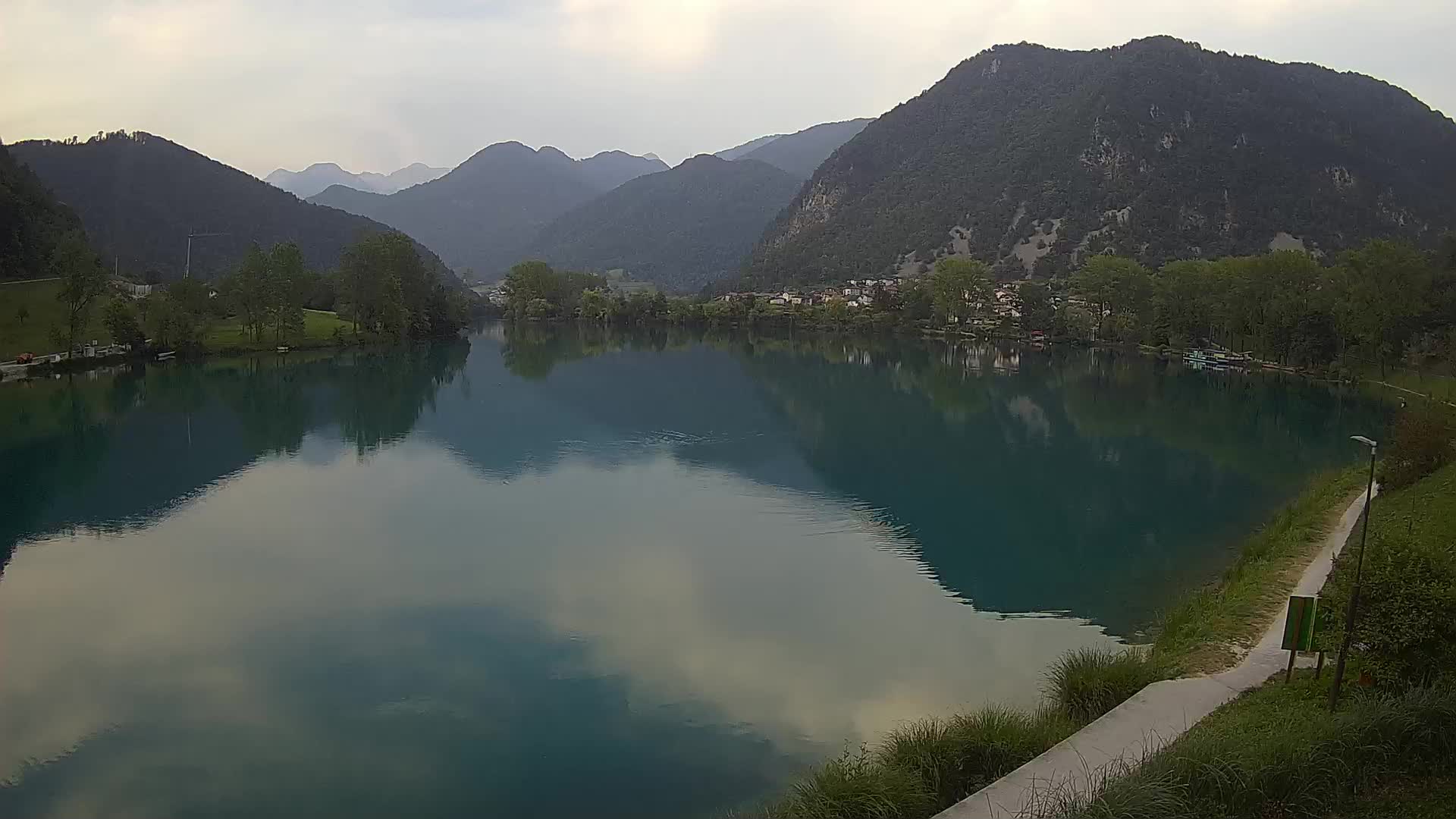 LIVE Webcam Most na Soči lake – Slovenia