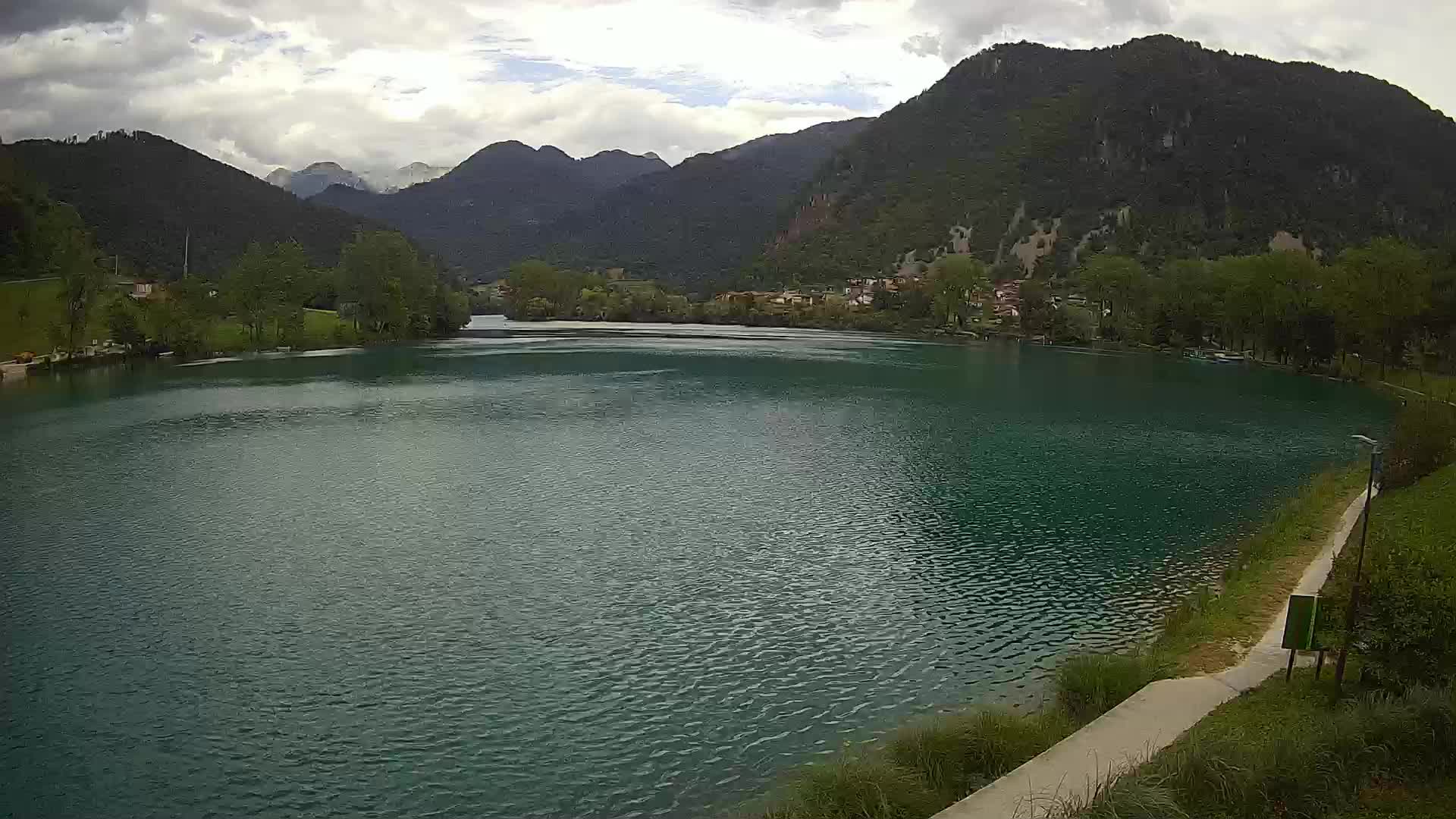 Web kamera Most na Soči – jezero