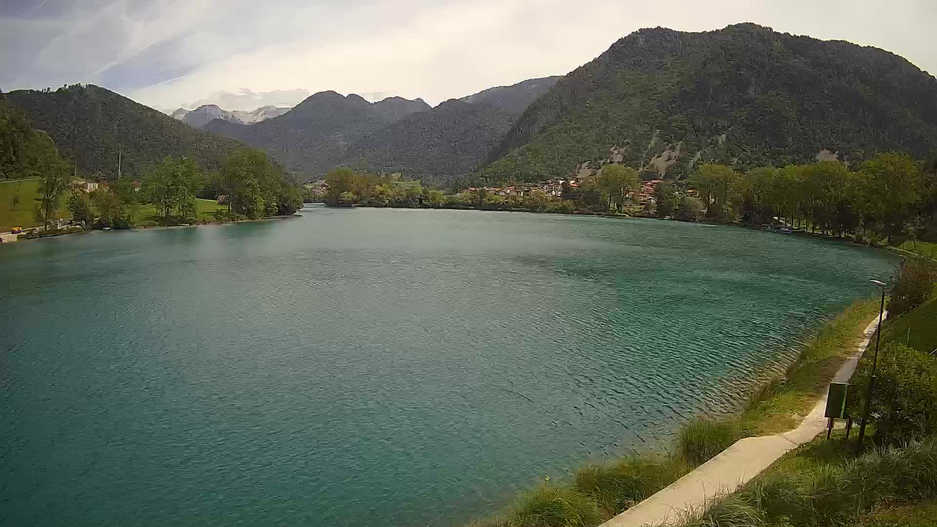 Web kamera Most na Soči – jezero
