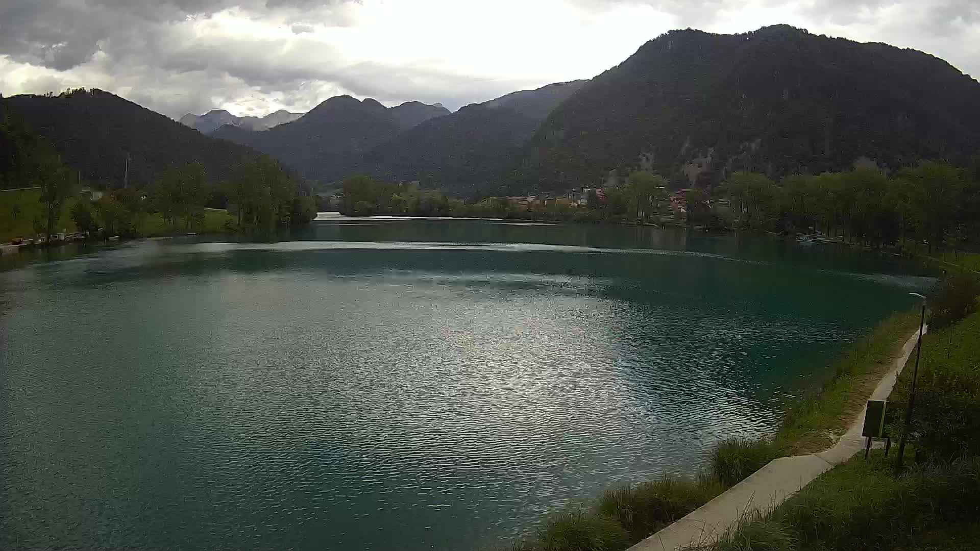 Web kamera Most na Soči – jezero
