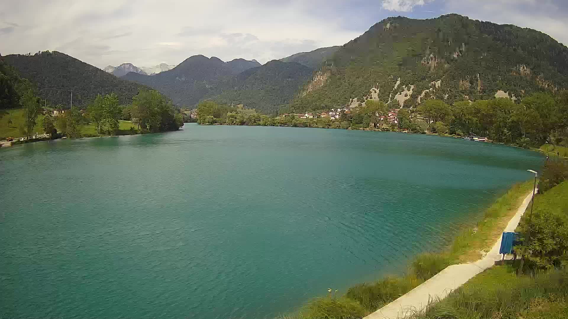 Spletna kamera Most na Soči – jezero