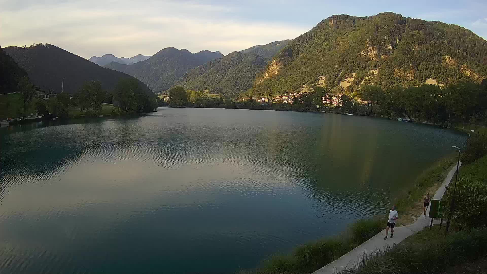 Spletna kamera Most na Soči – jezero
