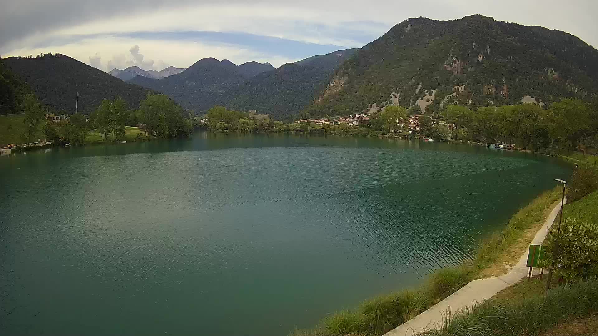 Spletna kamera Most na Soči – jezero