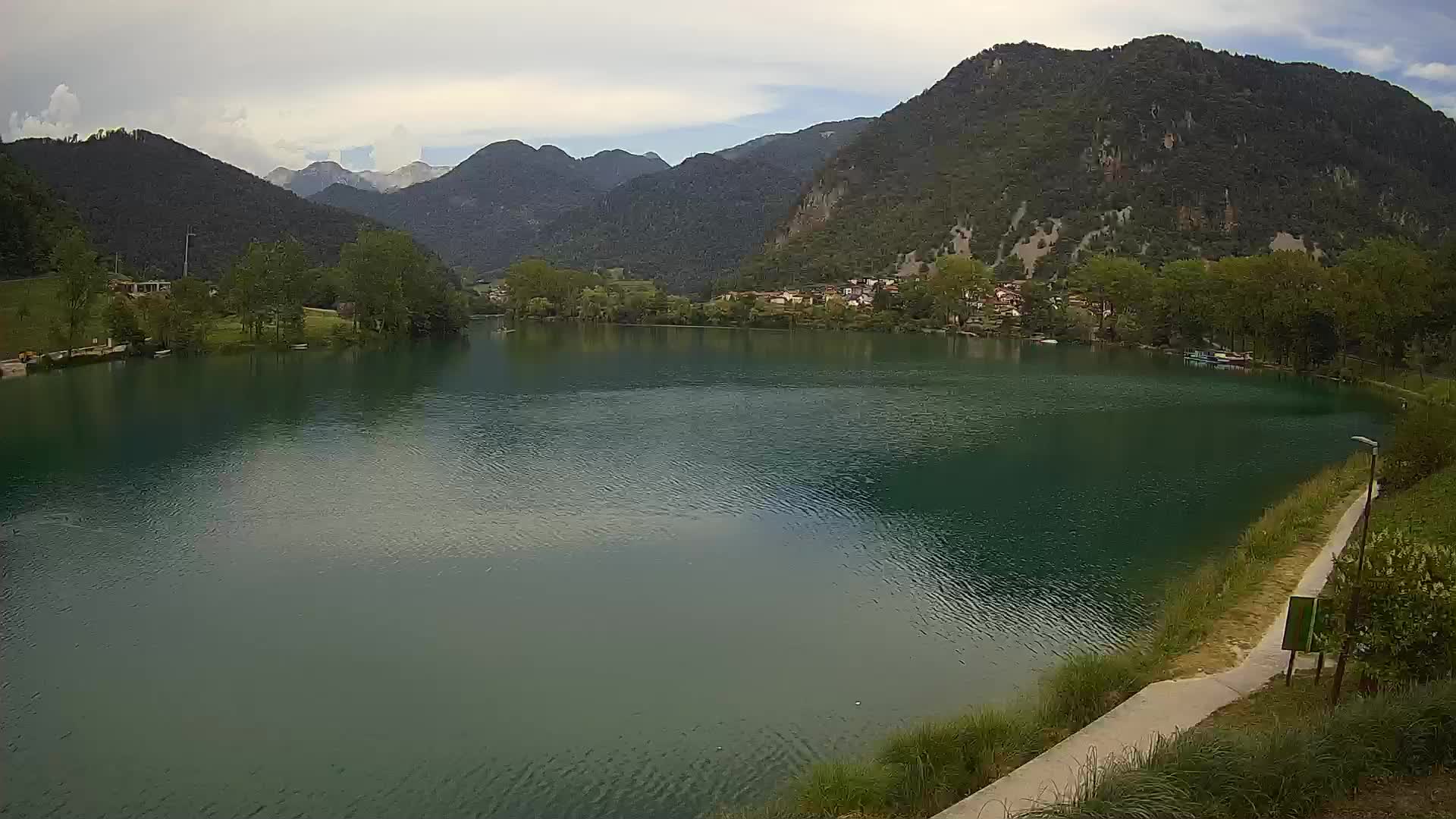 Web kamera Most na Soči – jezero