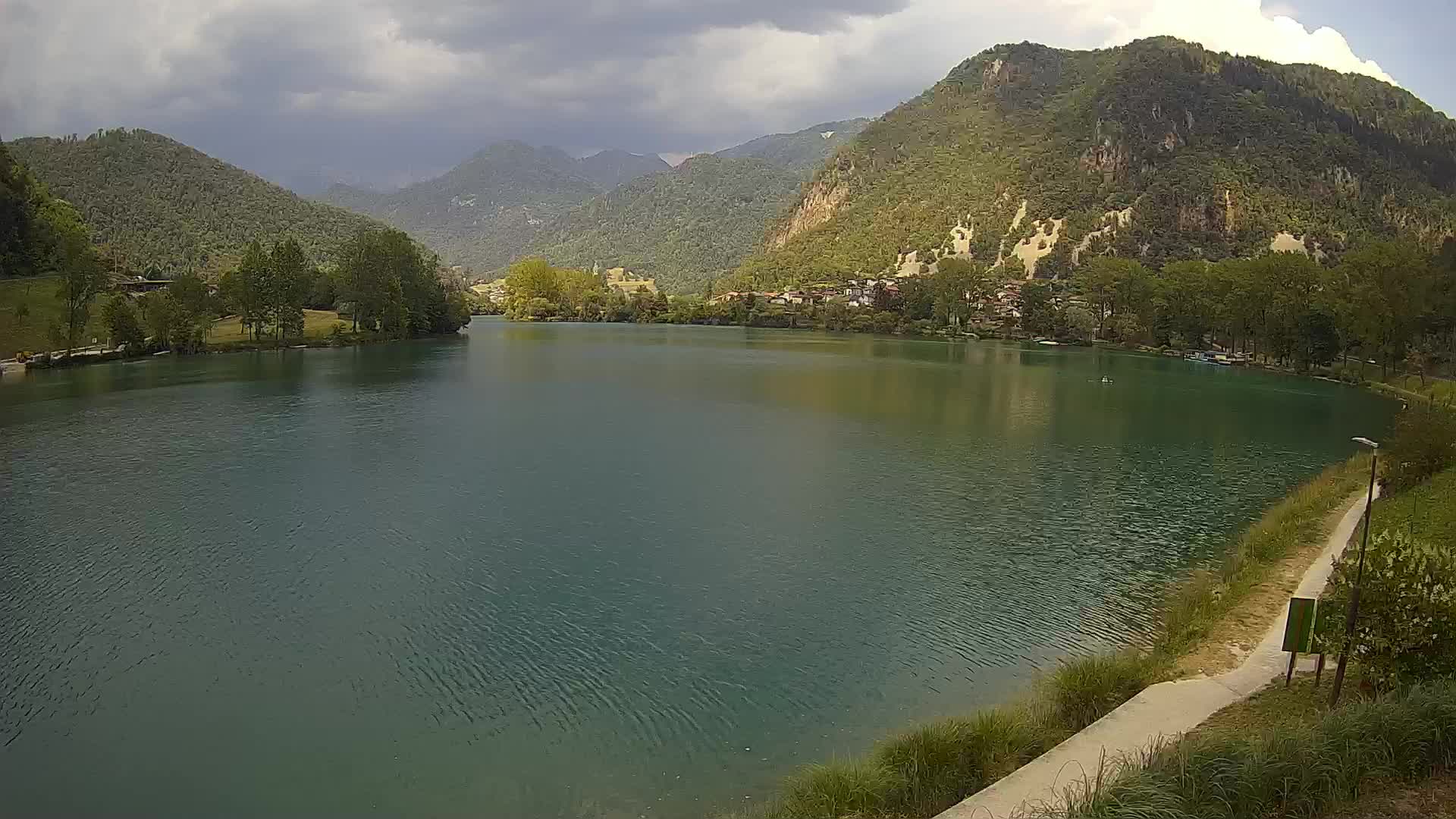 Web kamera Most na Soči – jezero
