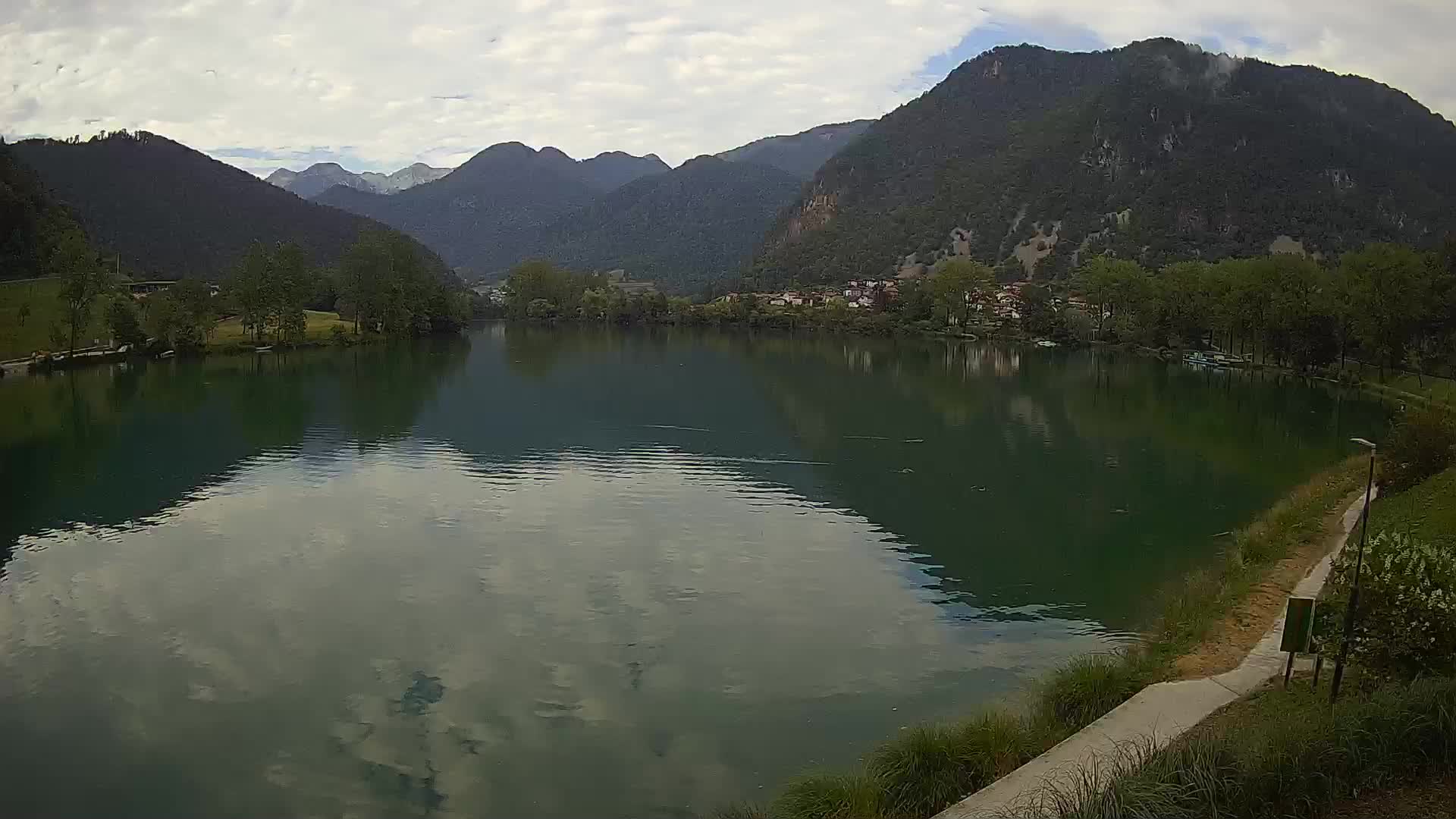 Most na Soči – Pogled na jezero