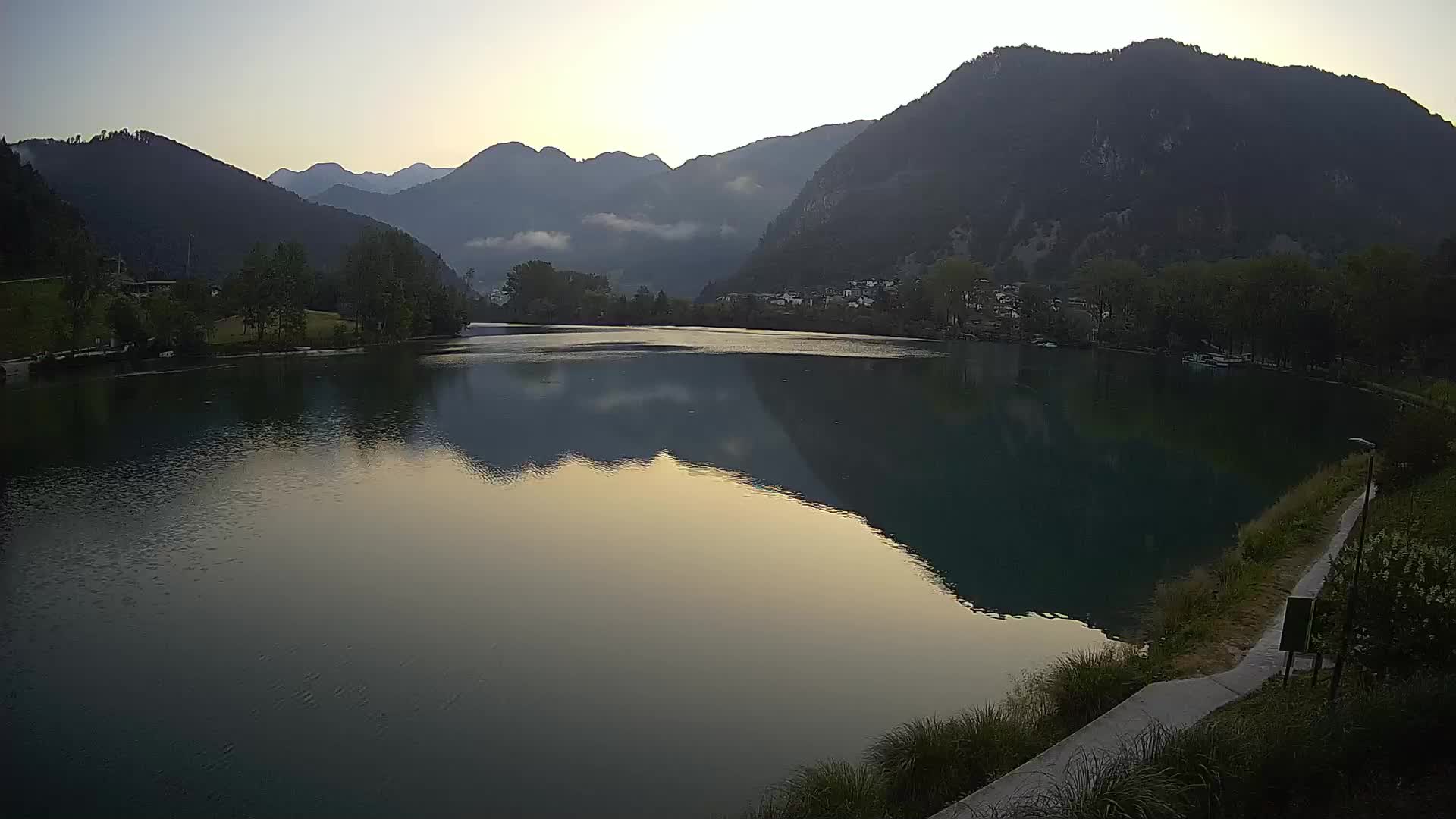 LIVE Webcam Most na Soči lake – Slovenia