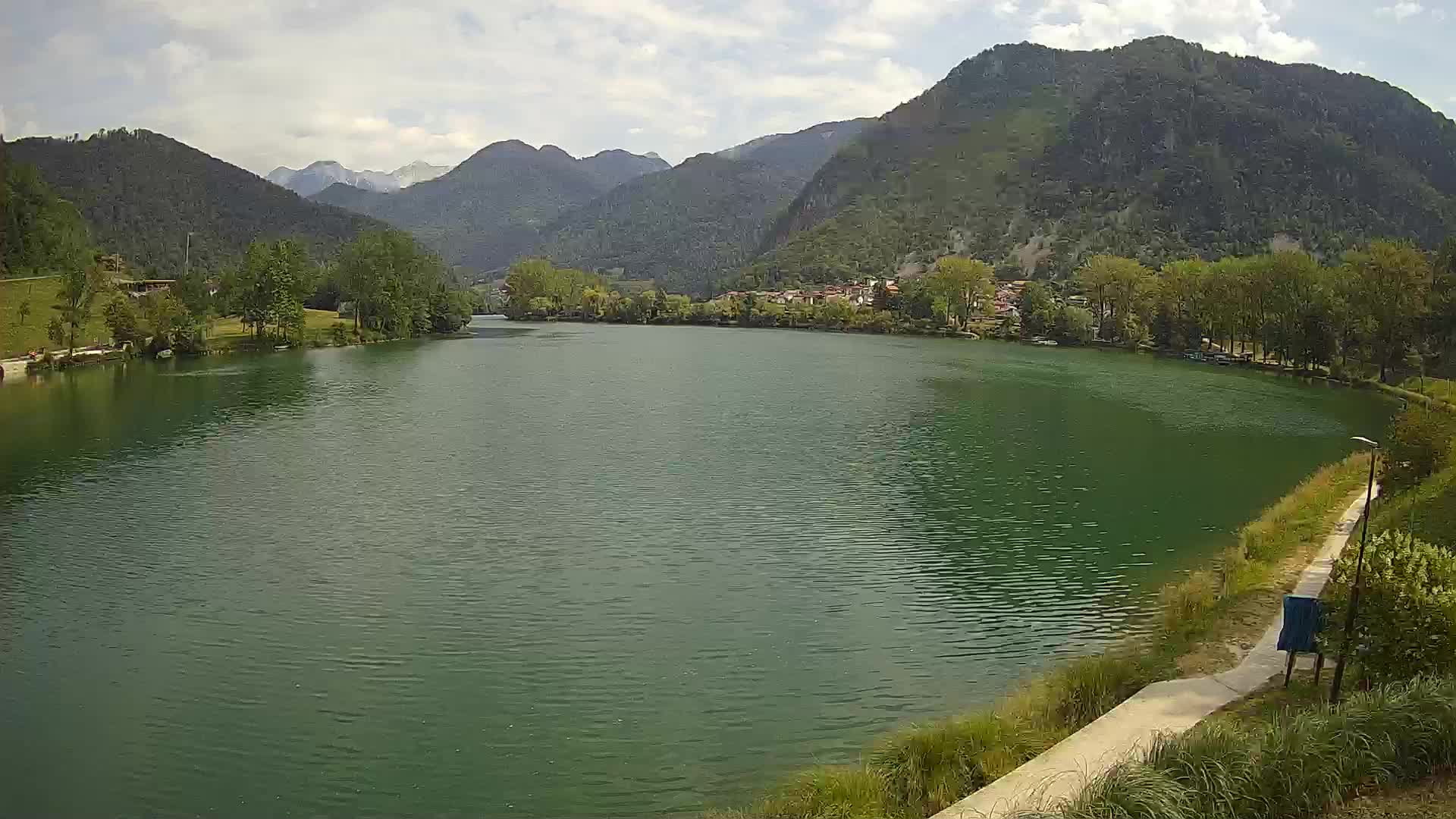 Spletna kamera Most na Soči – jezero