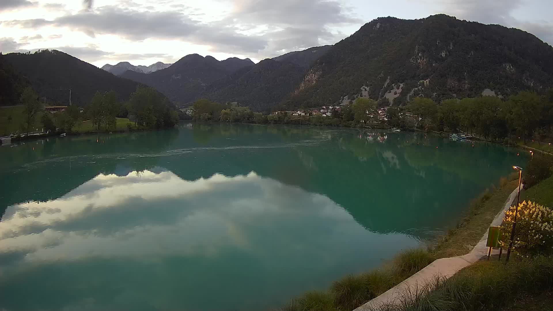 Most na Soči – Pogled na jezero