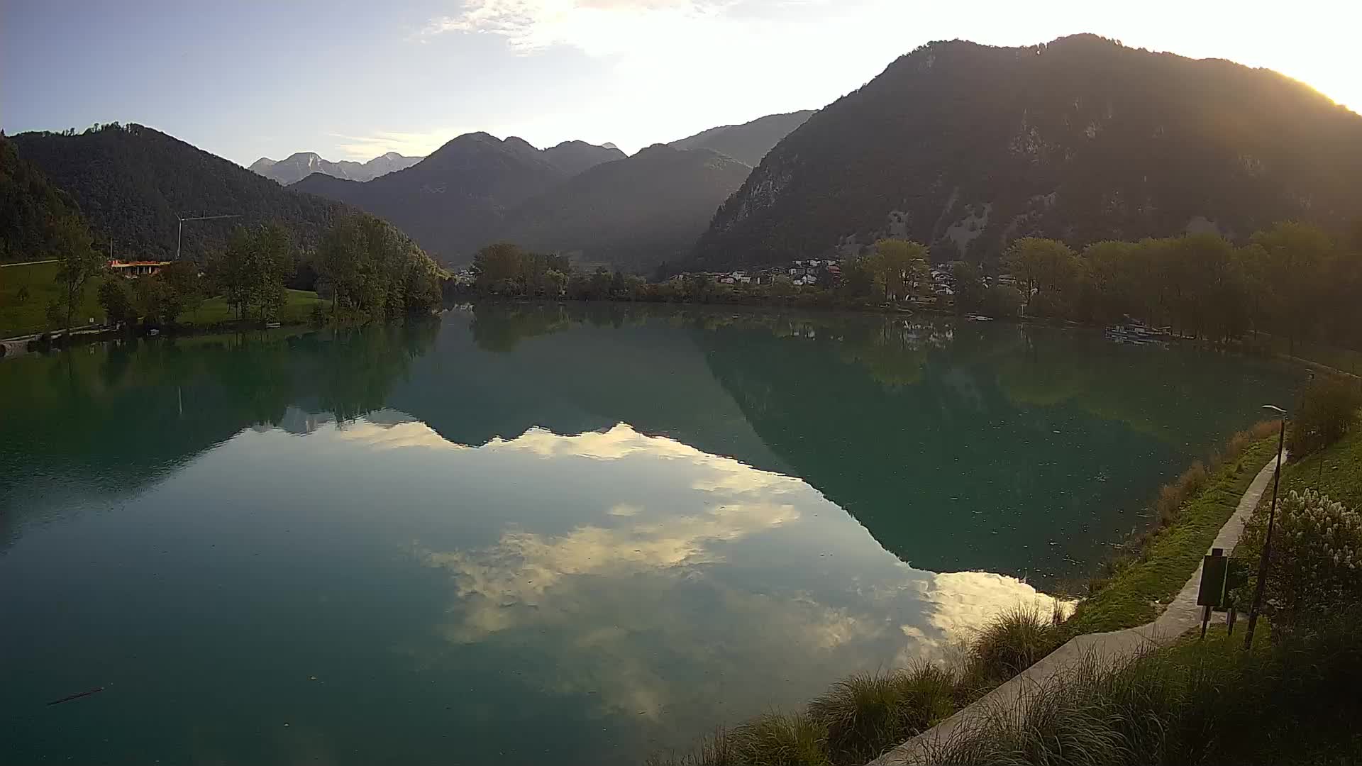 LIVE Webcam Most na Soči lake – Slovenia