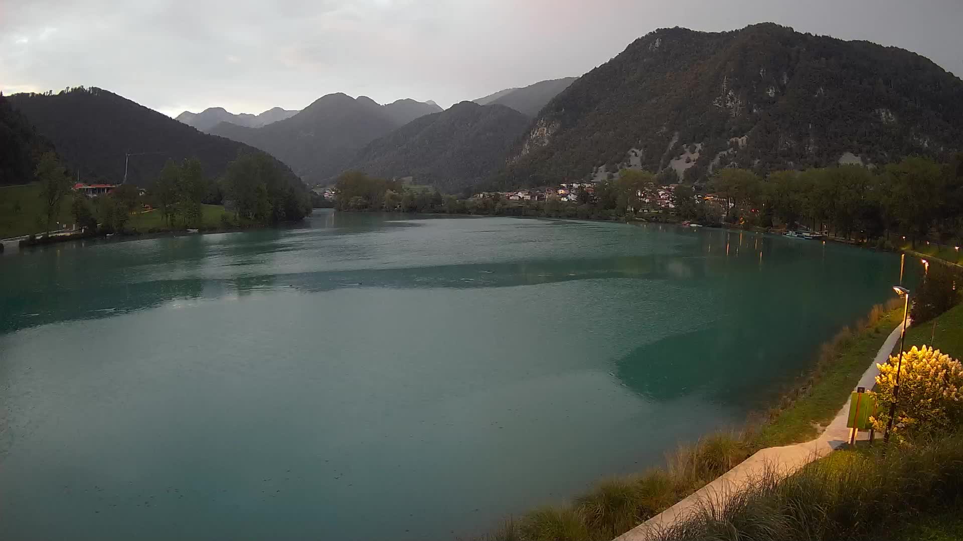 Most na Soči – Pogled na jezero