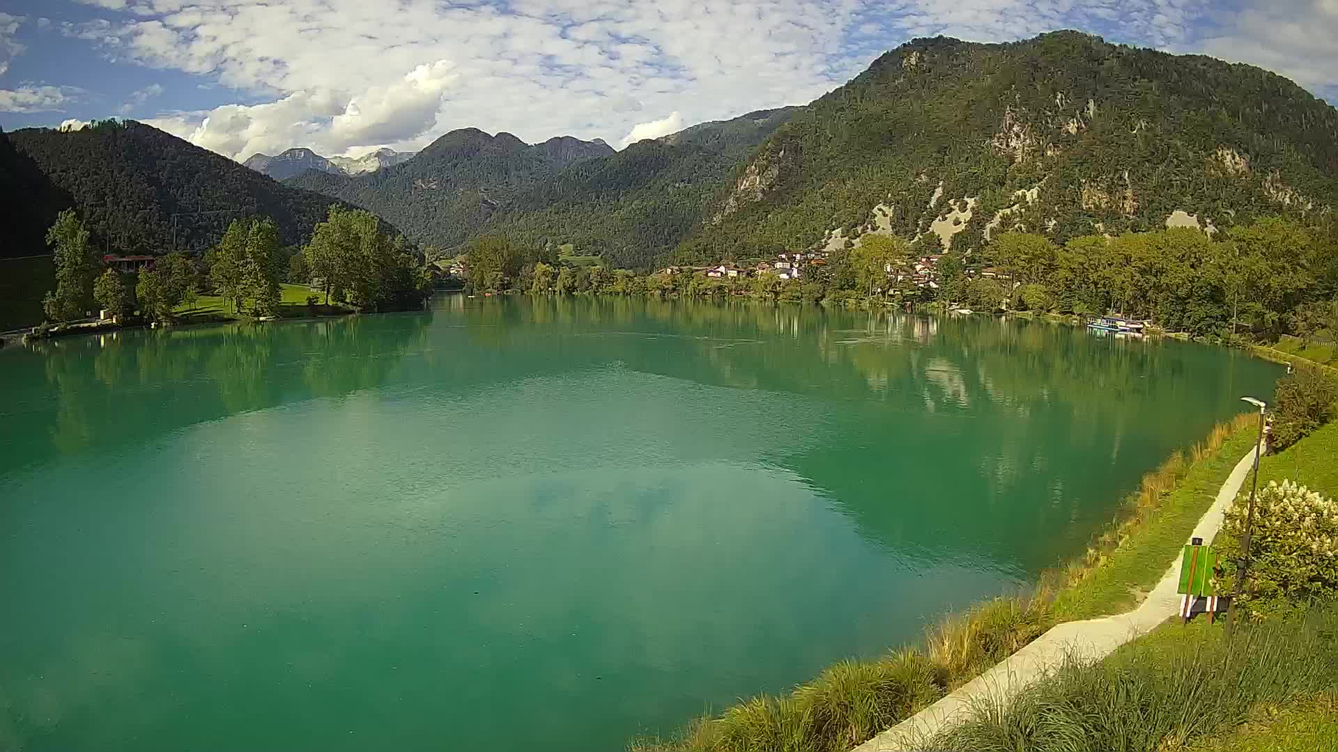 LIVE Webcam Most na Soči lake – Slovenia
