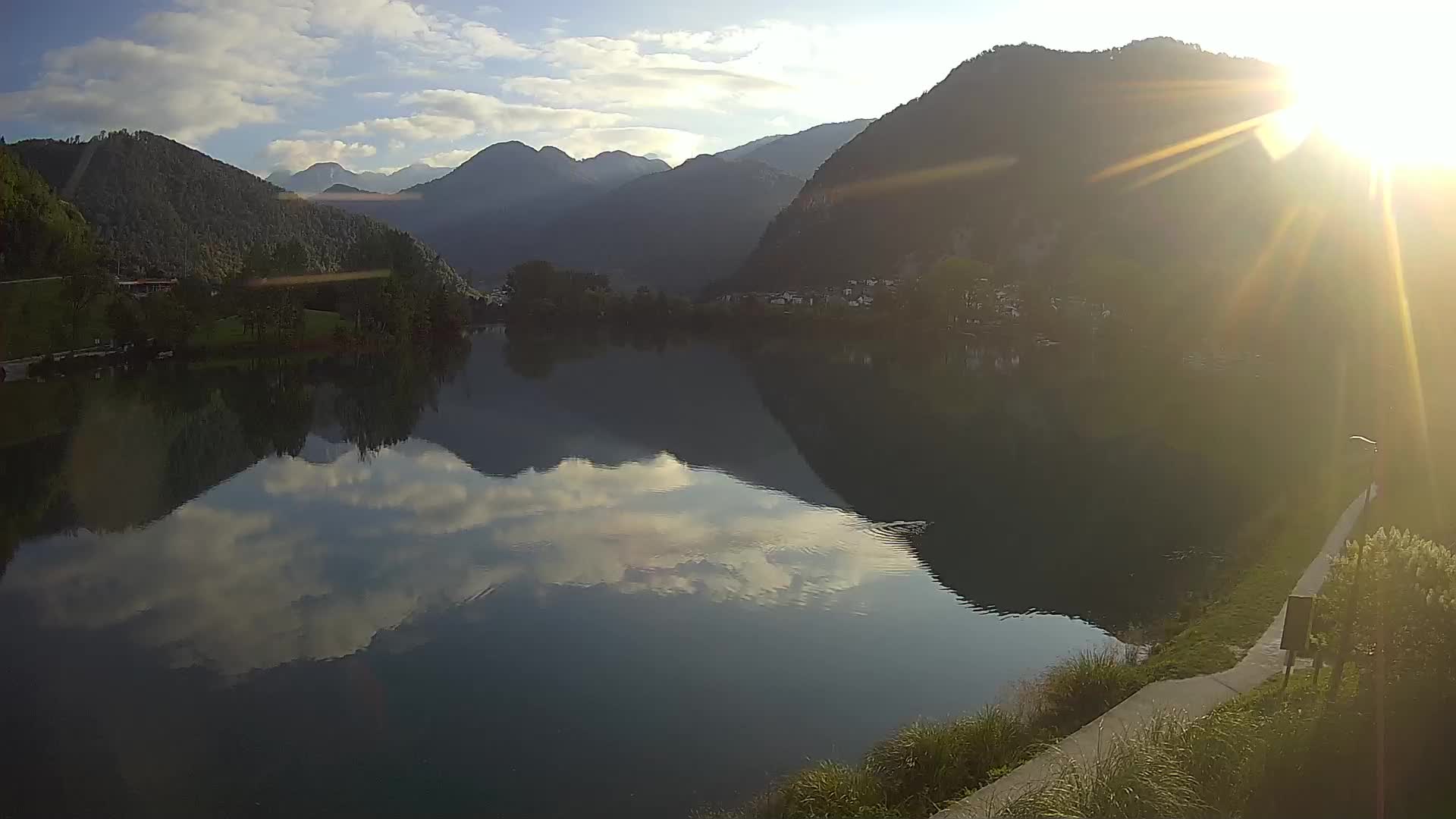 LIVE Webcam Most na Soči lake – Slovenia