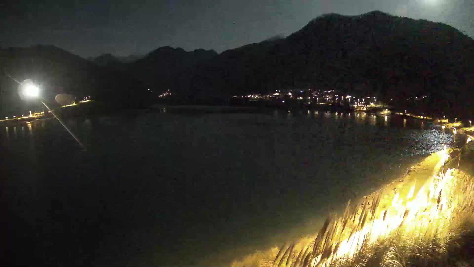 Spletna kamera Most na Soči – jezero