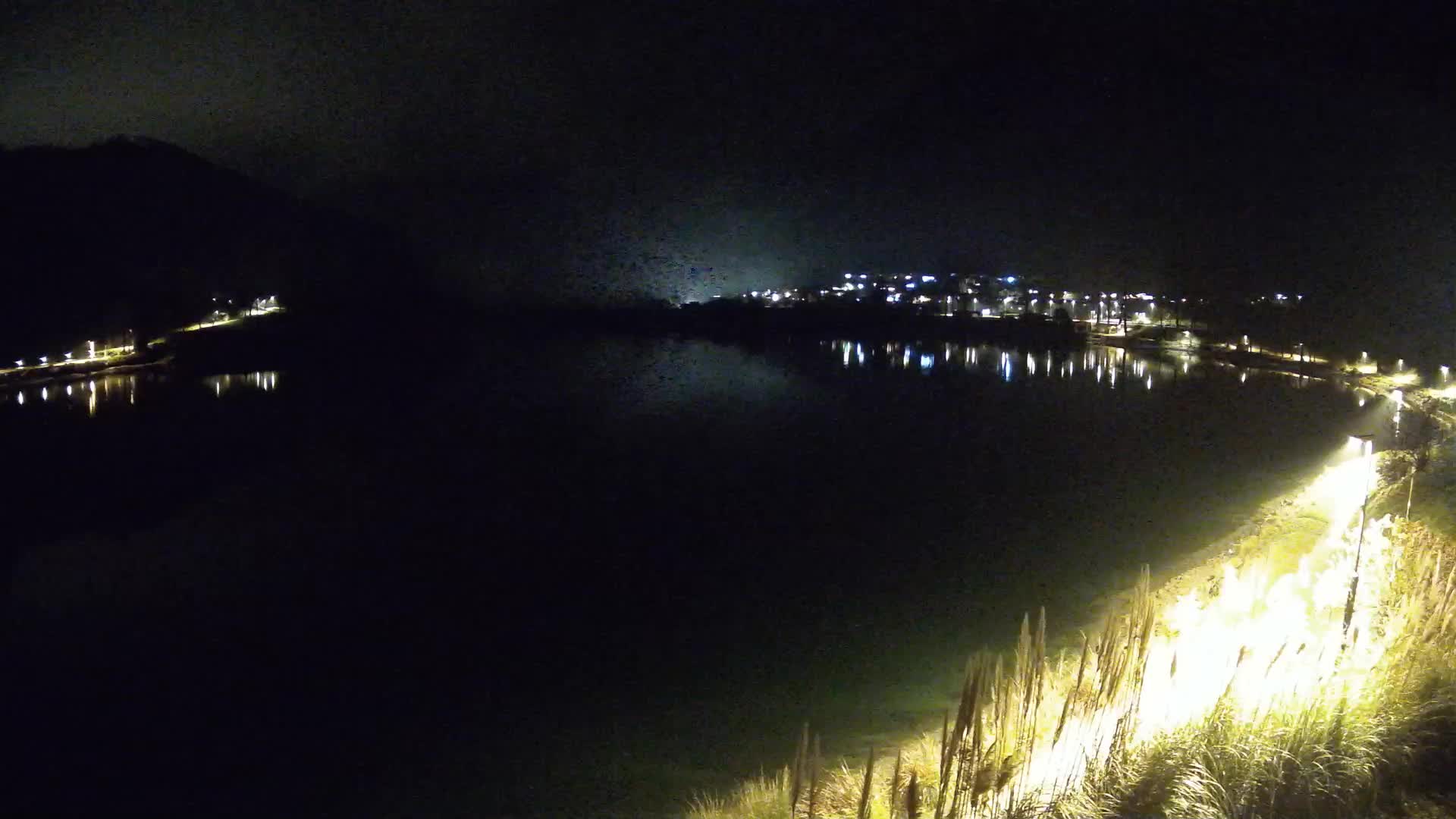 Web kamera Most na Soči – jezero