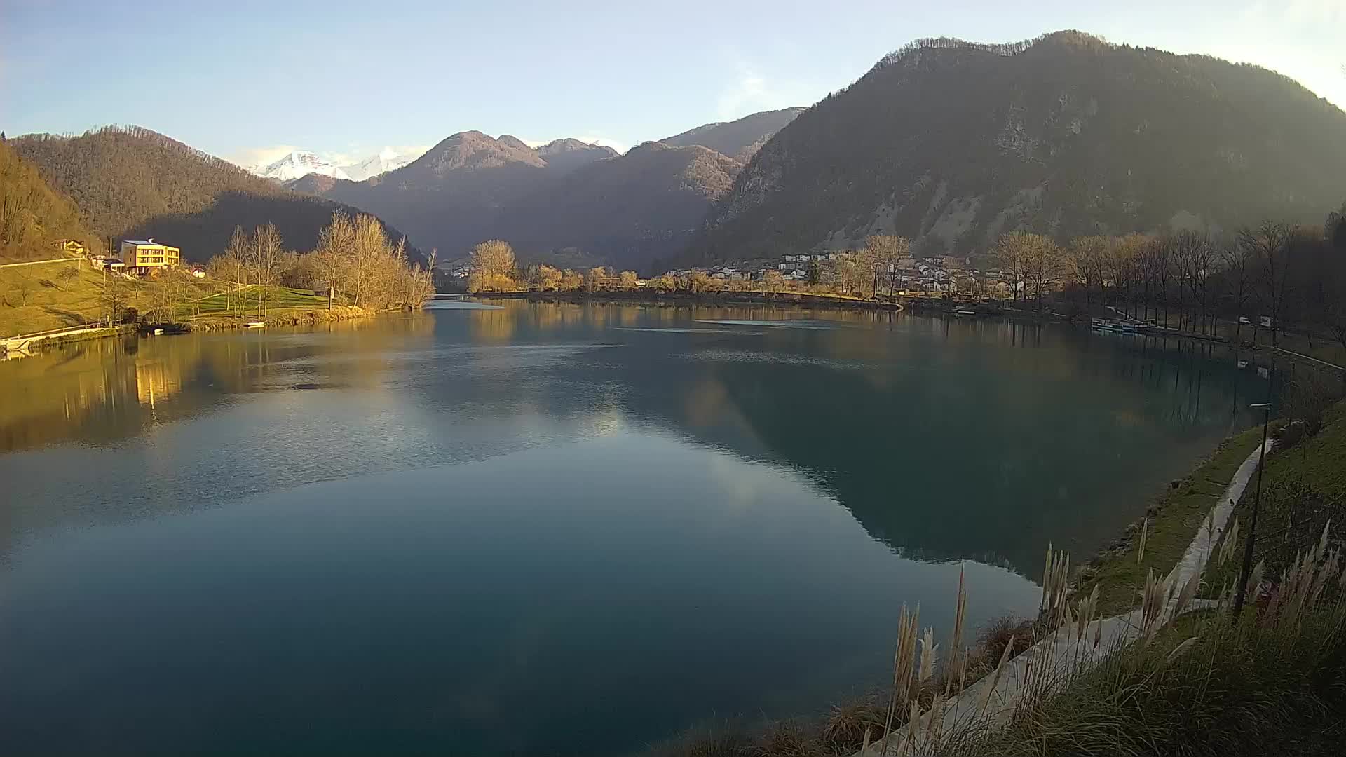 LIVE Webcam Most na Soči lake – Slovenia