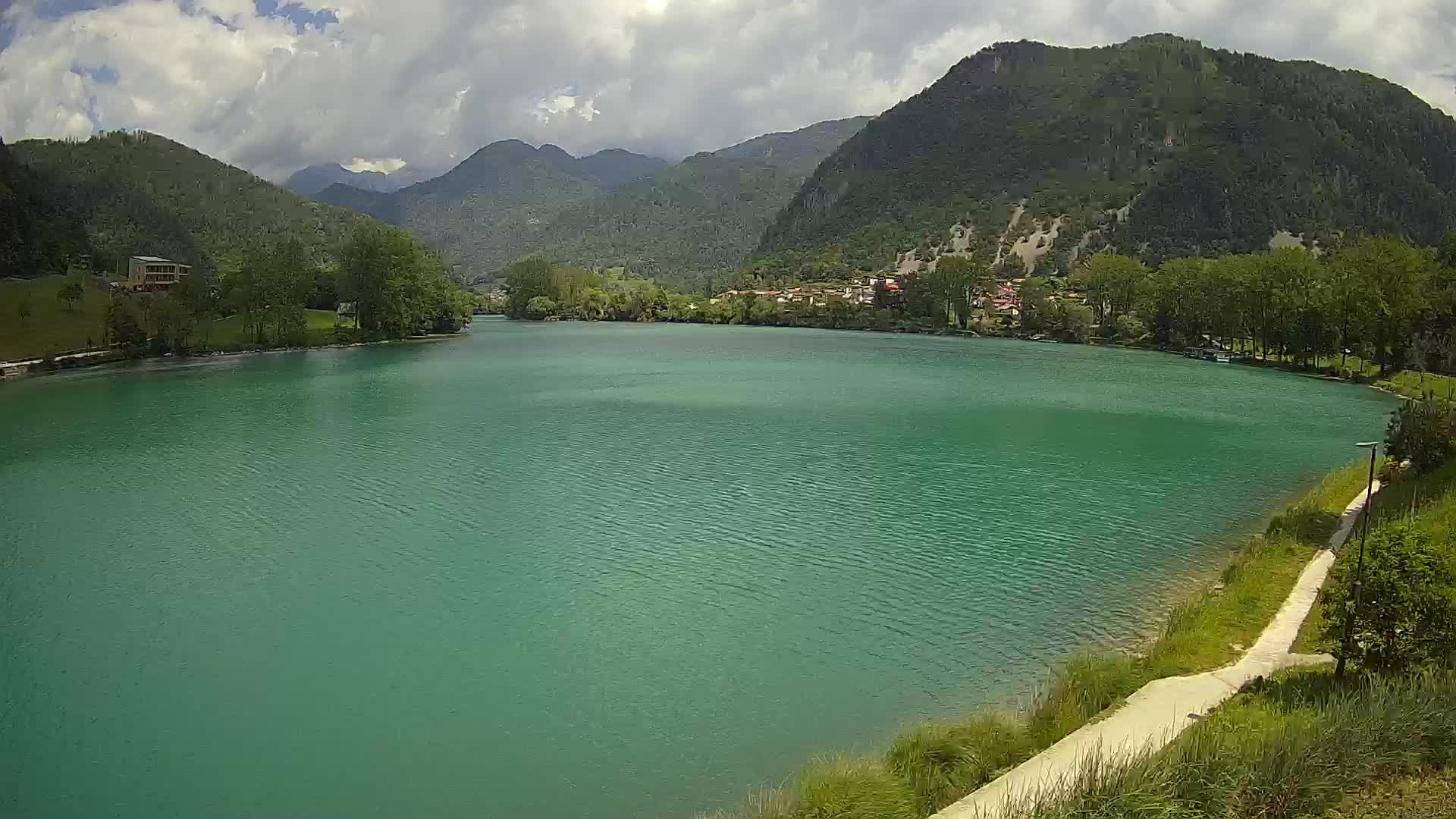 LIVE Webcam Most na Soči lake – Slovenia
