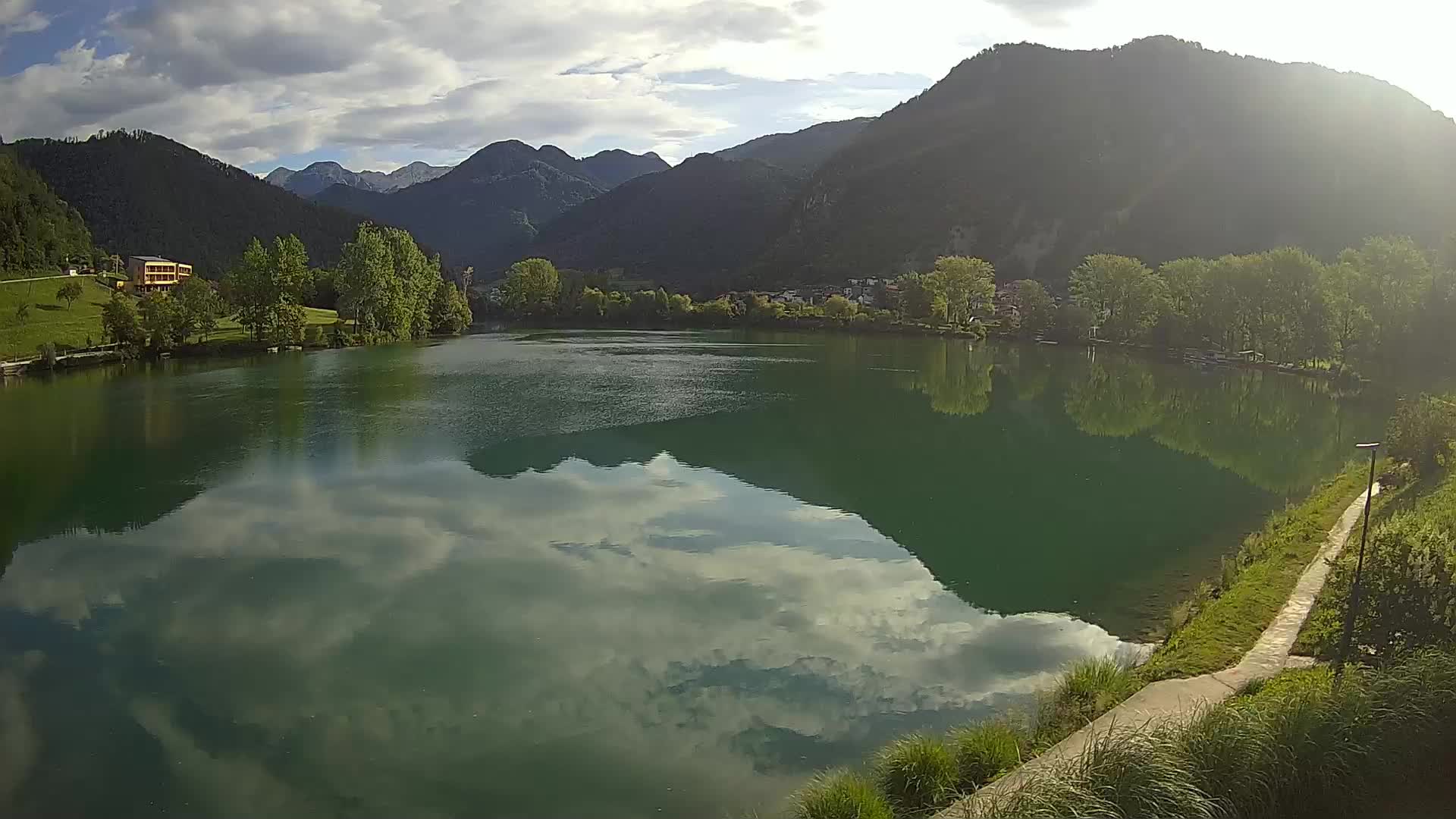 Most na Soči – Pogled na jezero