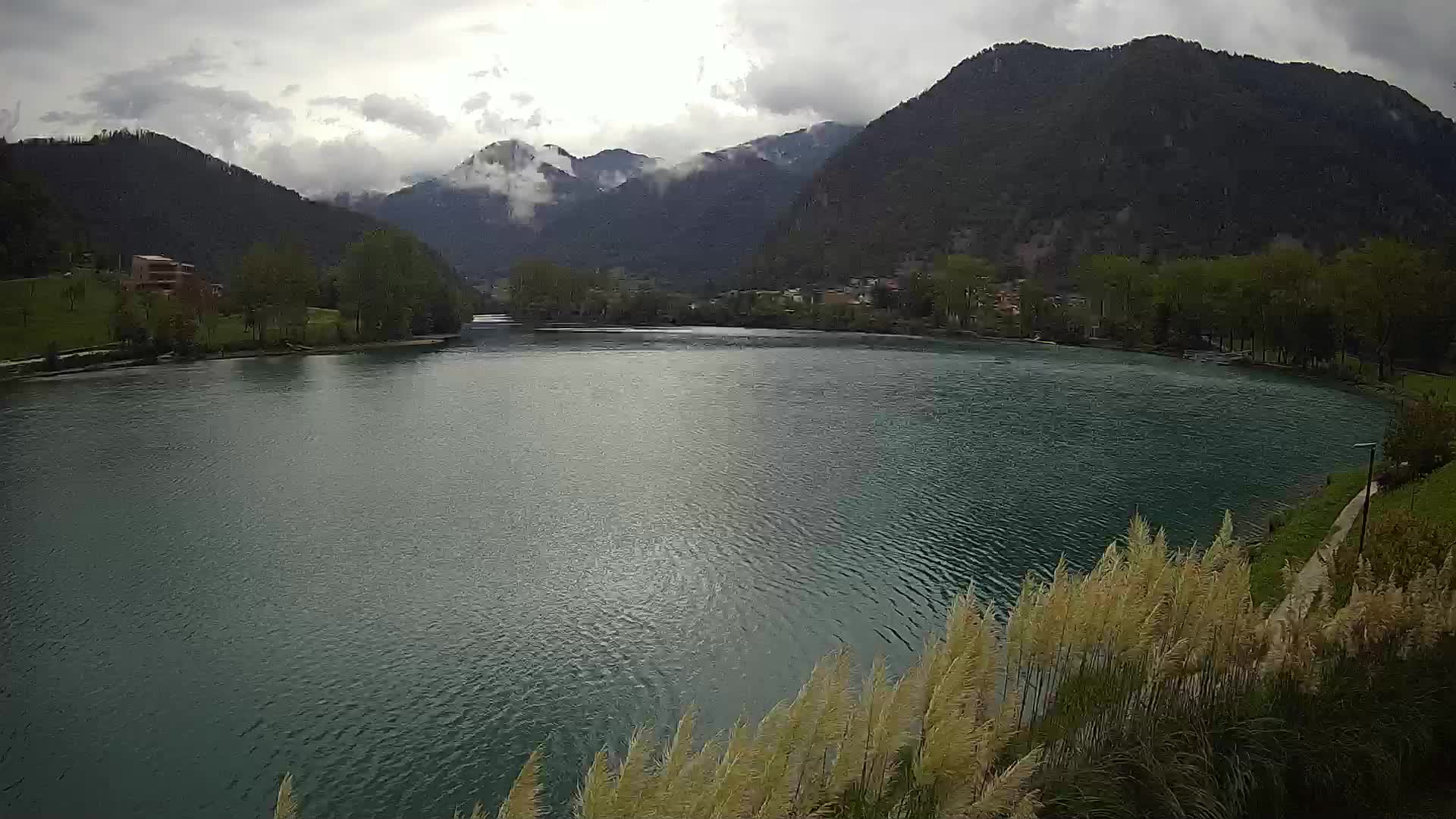 Web kamera Most na Soči – jezero