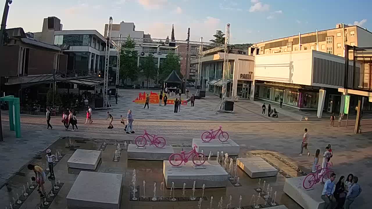 Caméra en direct Nova Gorica – Place Bevk | GO! 2025