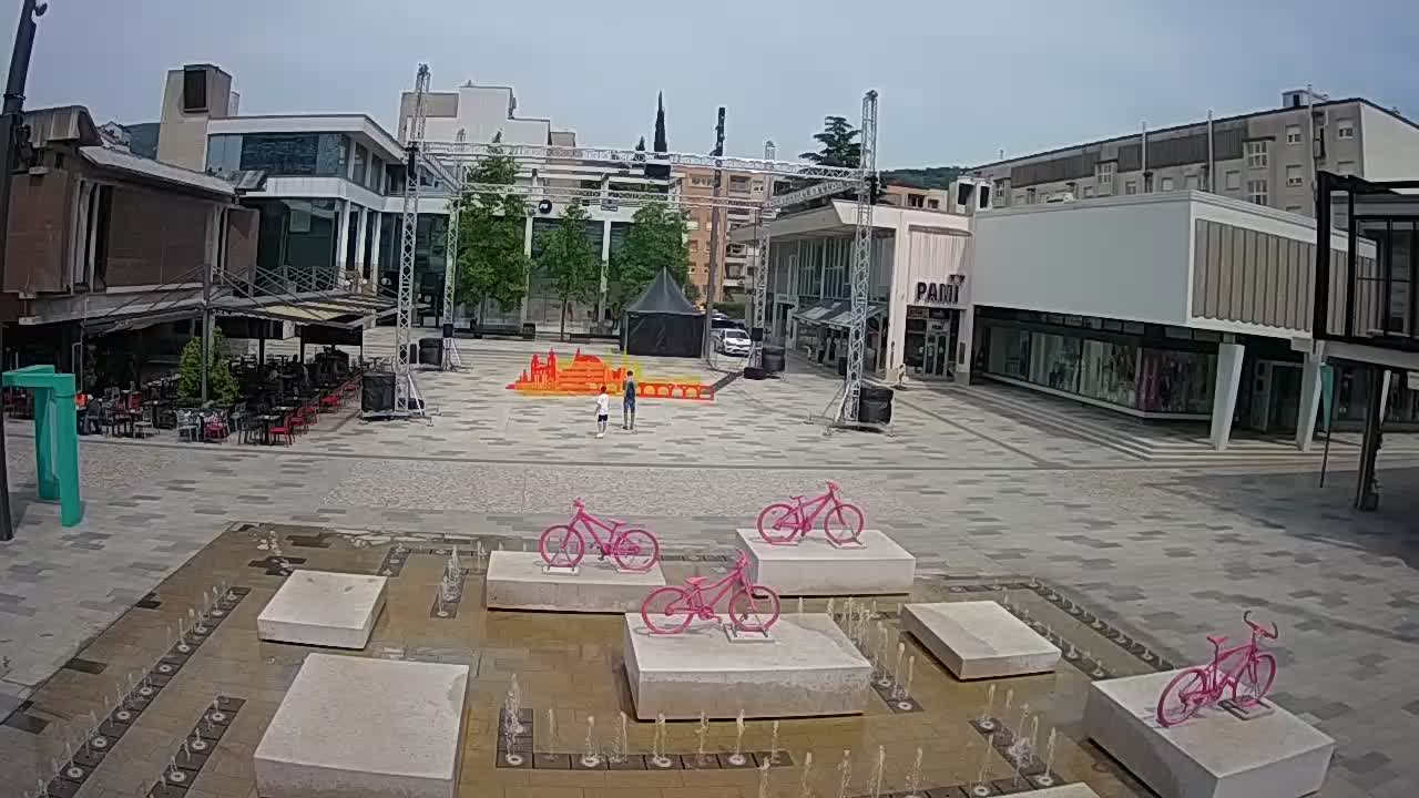 Caméra en direct Nova Gorica – Place Bevk | GO! 2025