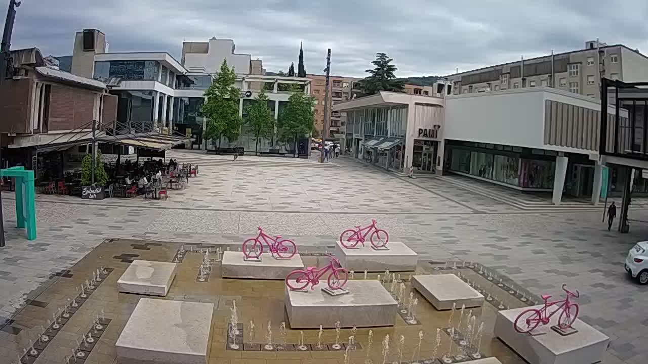 Caméra en direct Nova Gorica – Place Bevk | GO! 2025