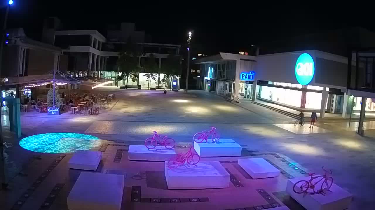 Caméra en direct Nova Gorica – Place Bevk | GO! 2025