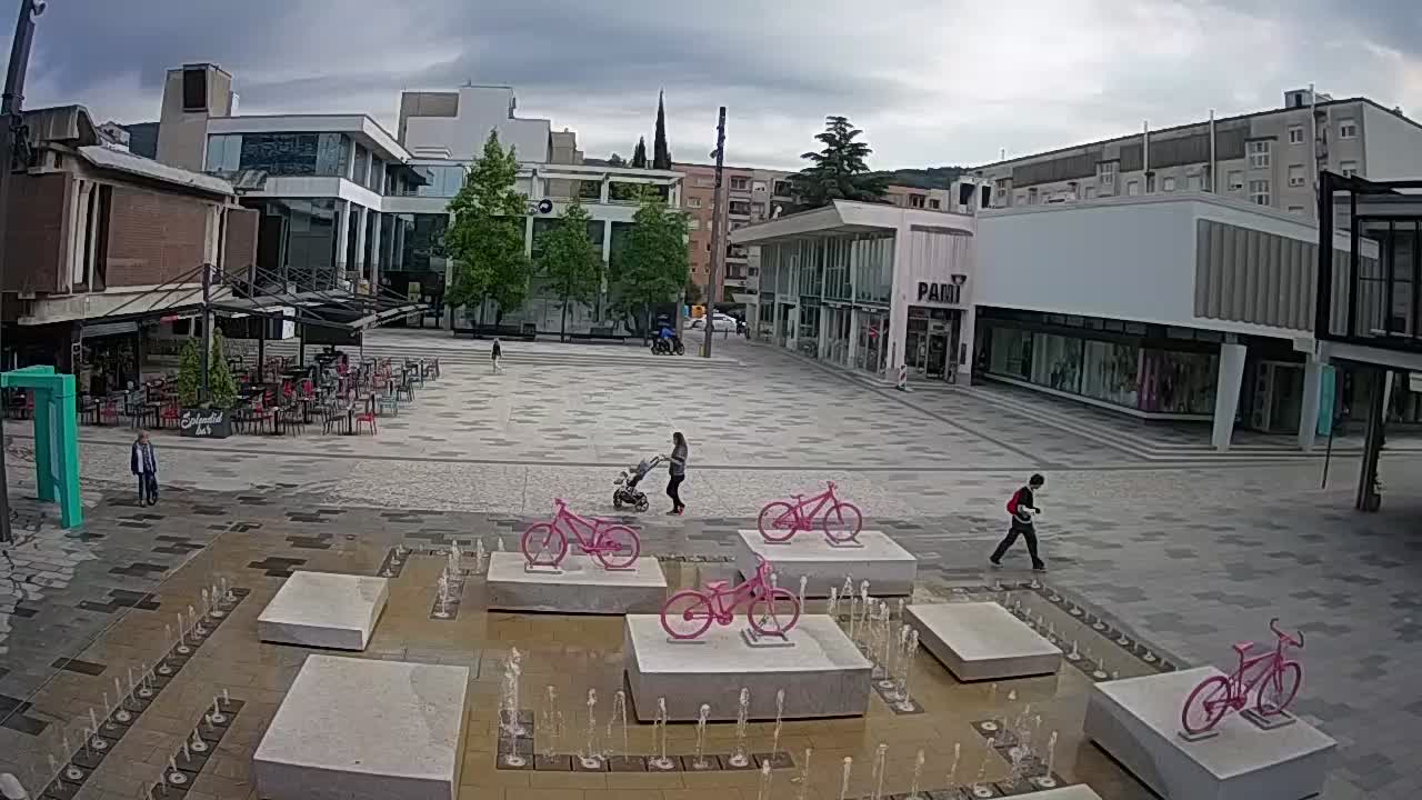 Caméra en direct Nova Gorica – Place Bevk | GO! 2025