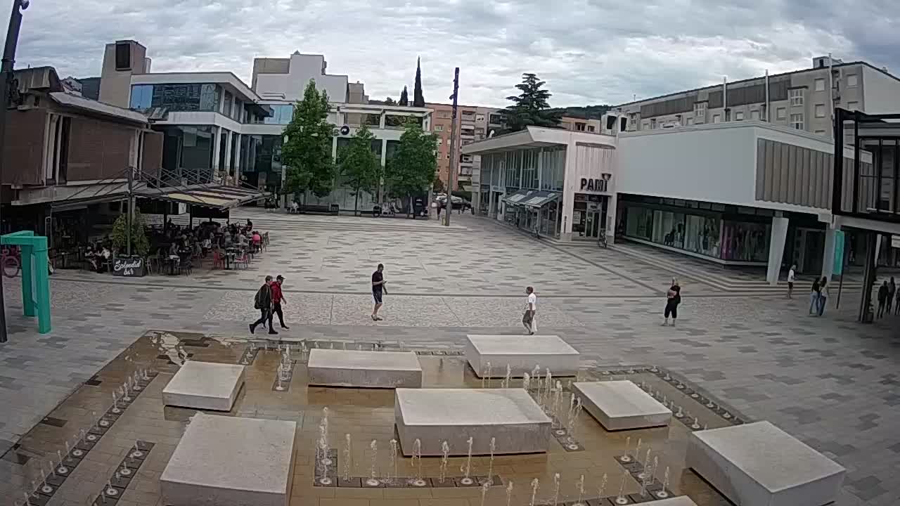 Caméra en direct Nova Gorica – Place Bevk | GO! 2025