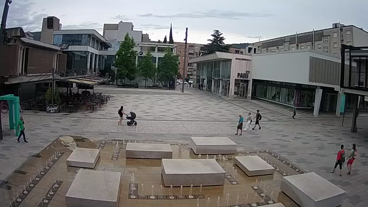 Caméra en direct Nova Gorica – Place Bevk | GO! 2025