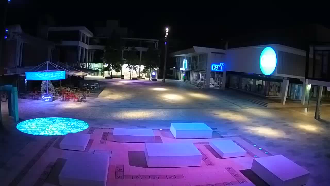 Caméra en direct Nova Gorica – Place Bevk | GO! 2025