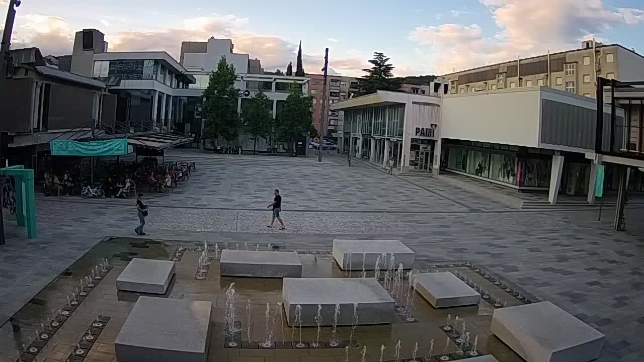 Caméra en direct Nova Gorica – Place Bevk | GO! 2025