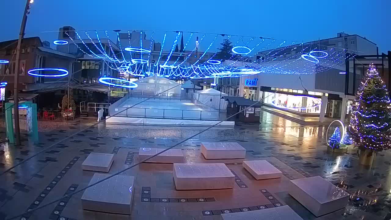 Caméra en direct Nova Gorica – Place Bevk | GO! 2025