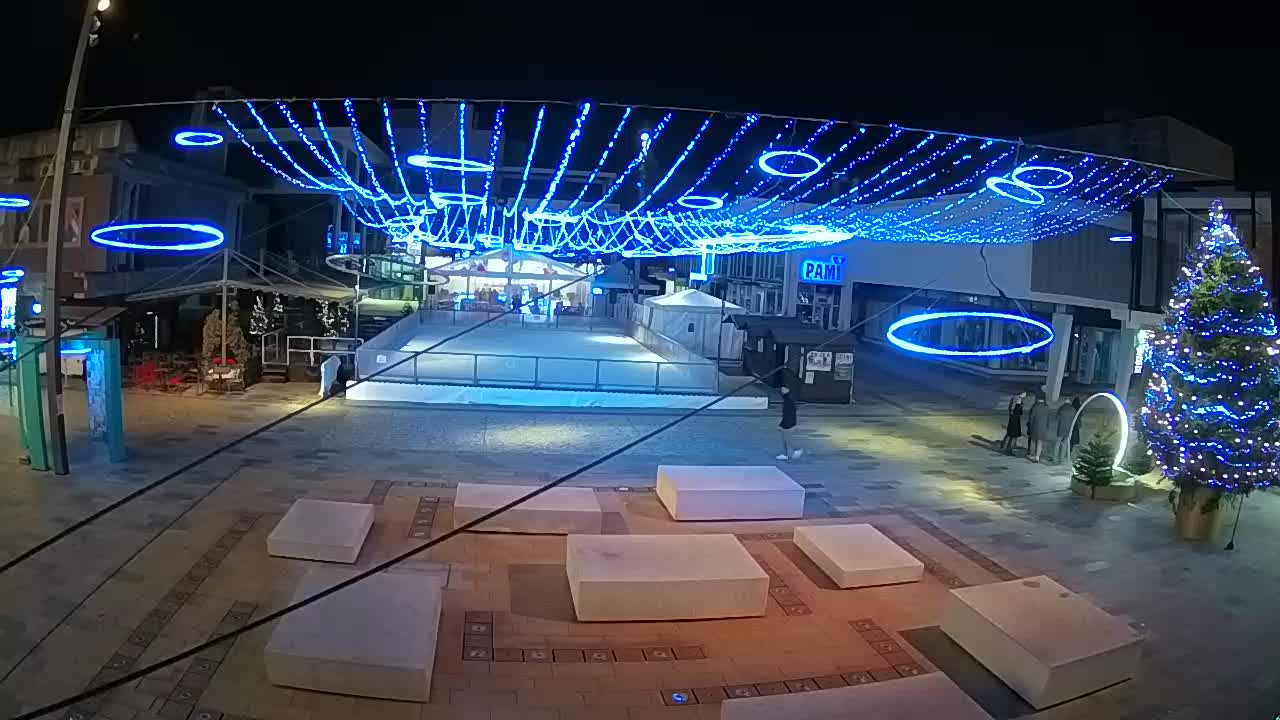 Caméra en direct Nova Gorica – Place Bevk | GO! 2025